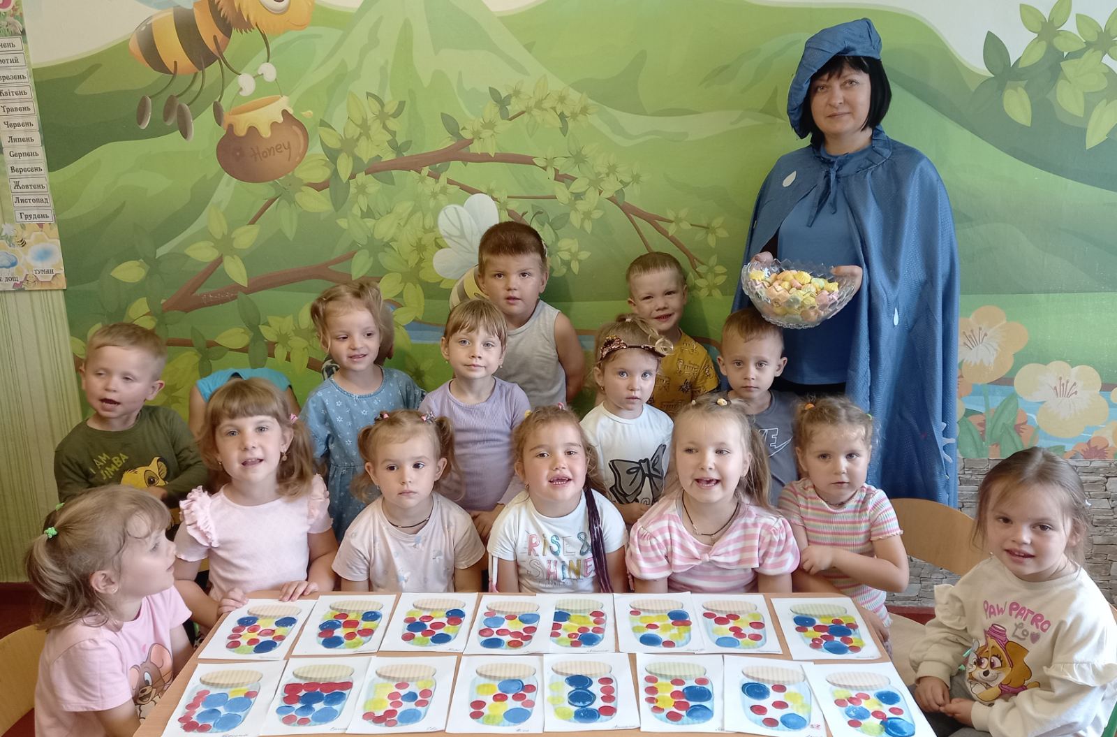 Фото без опису