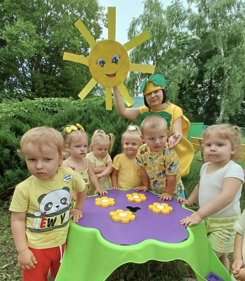 Фото без опису