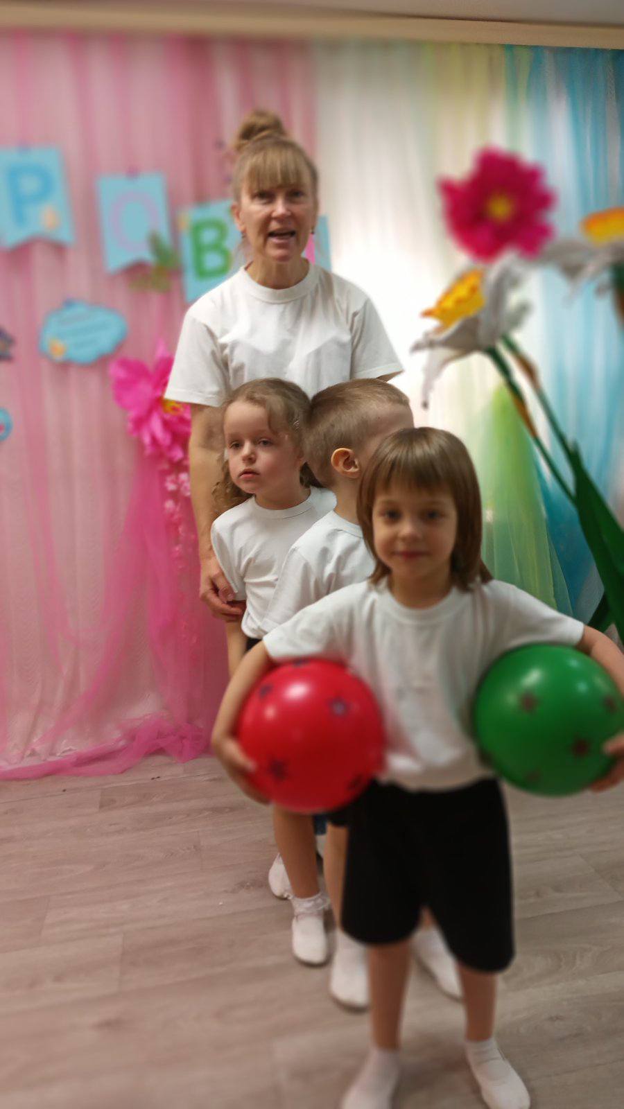 Фото без опису