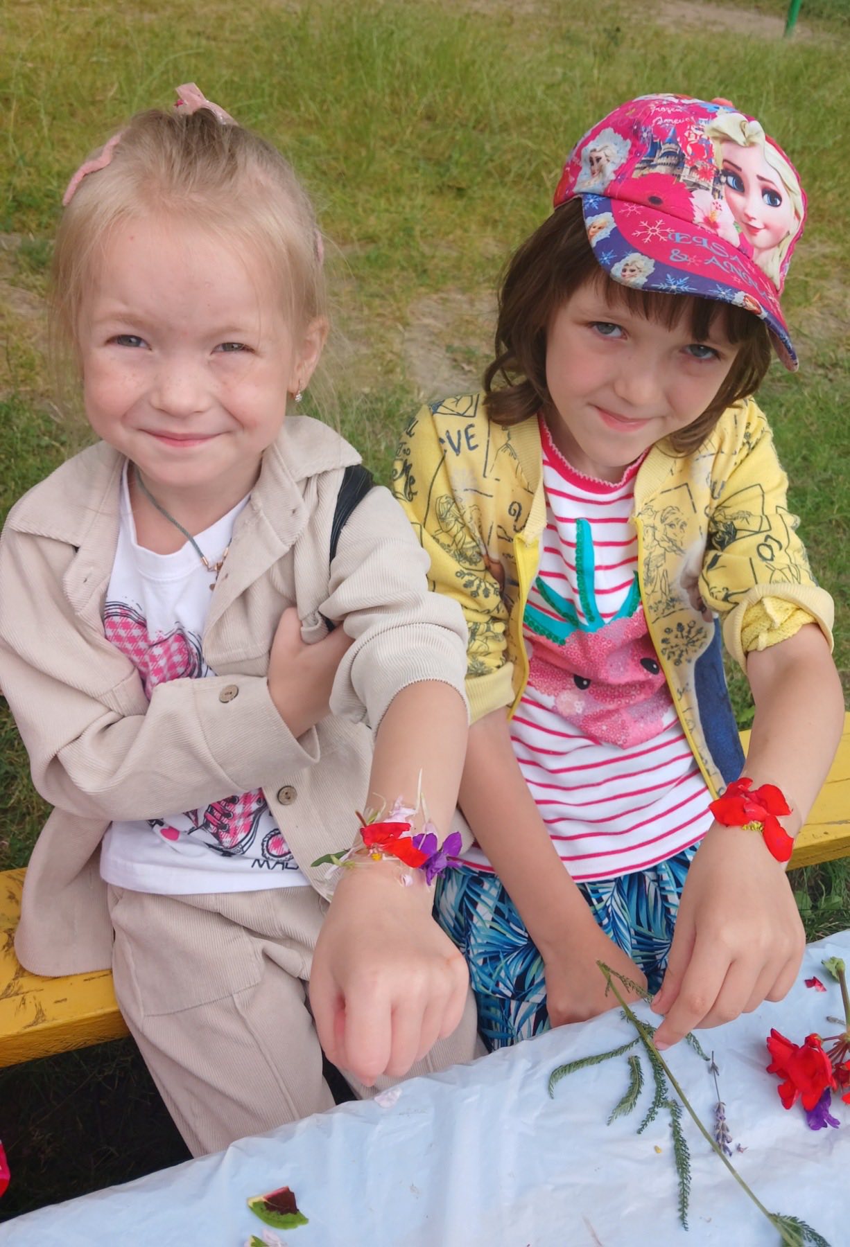 Фото без опису