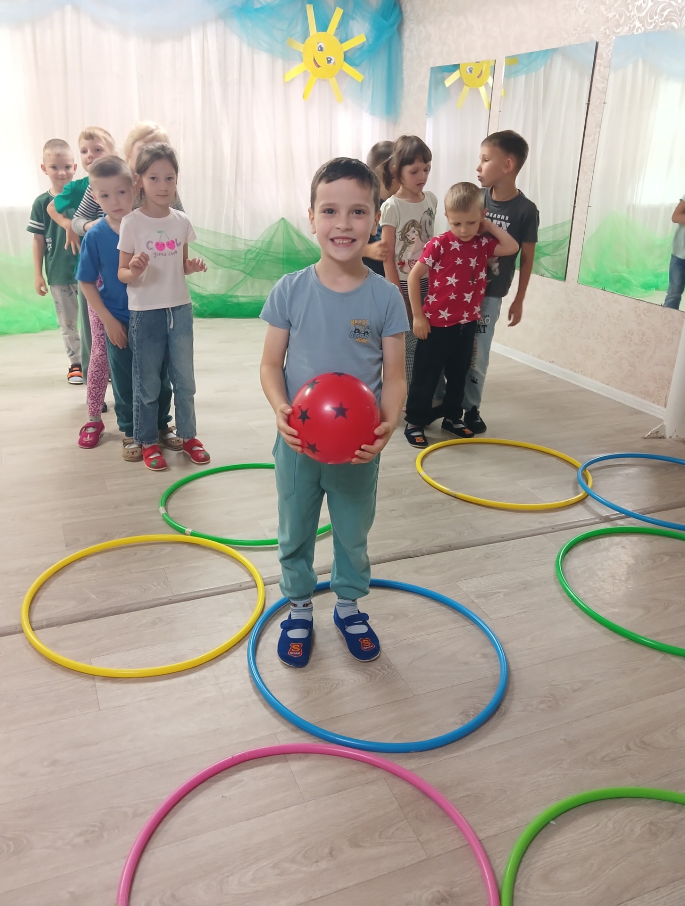 Фото без опису