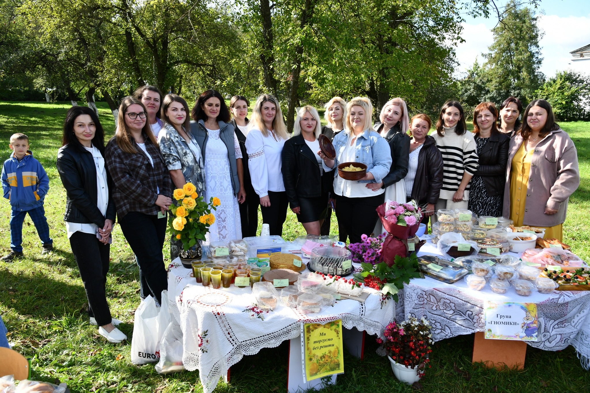 Фото без опису