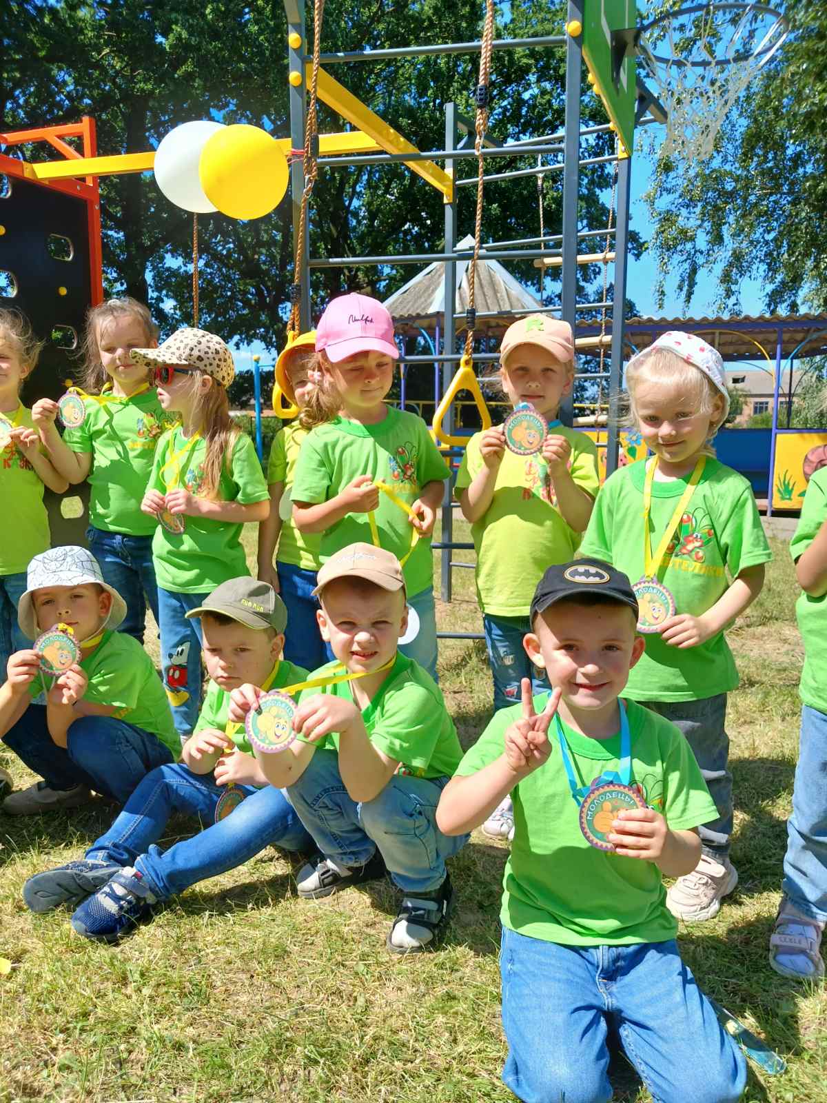 Фото без опису