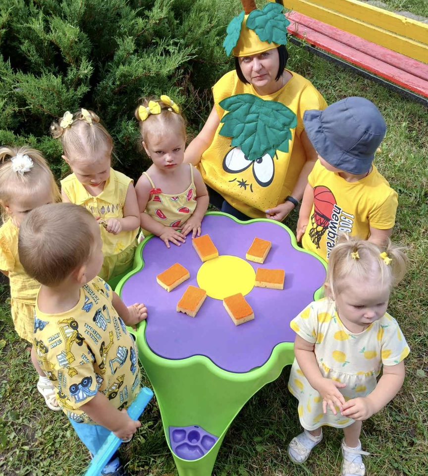 Фото без опису