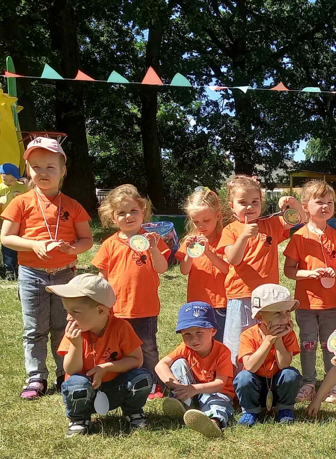 Фото без опису