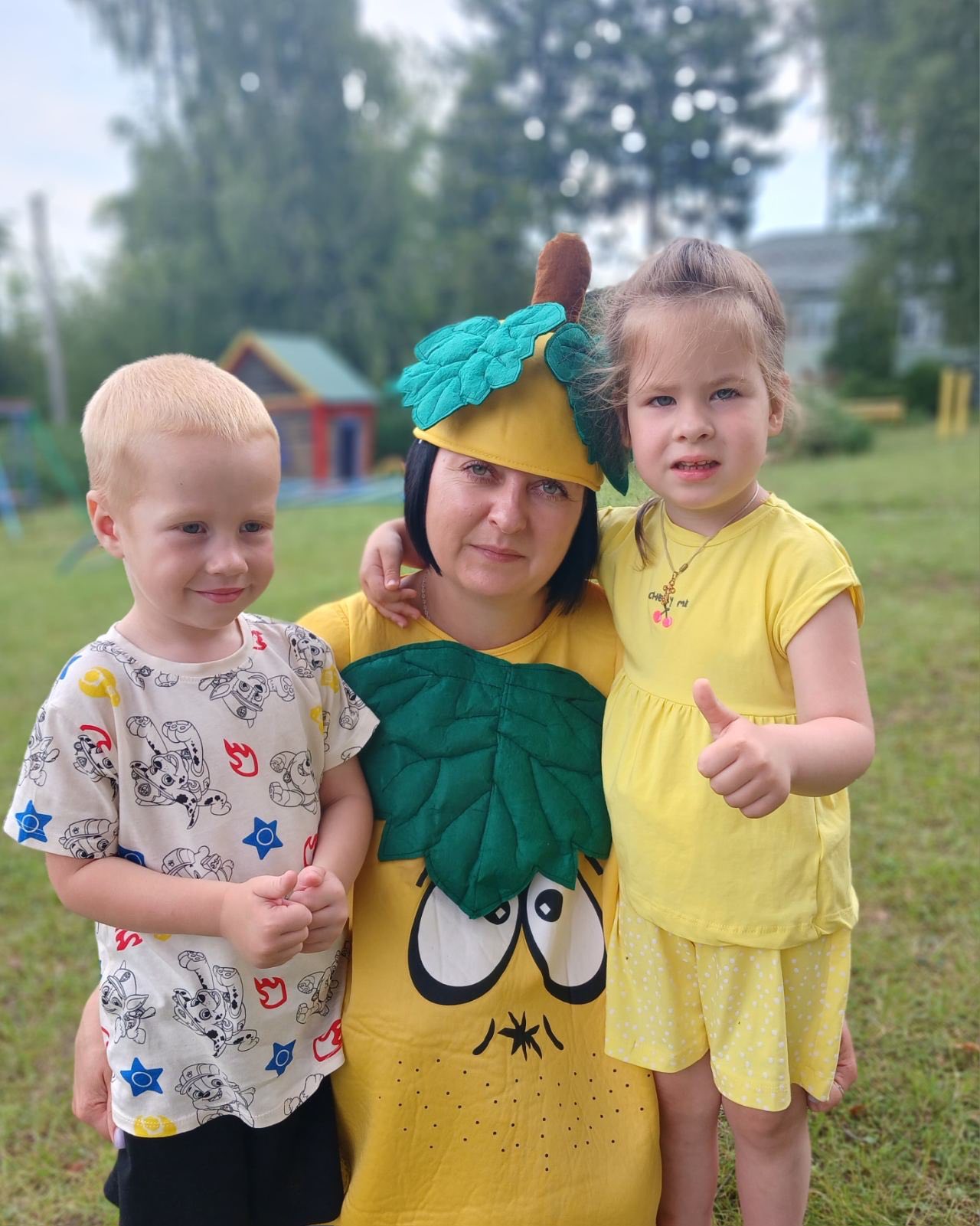 Фото без опису