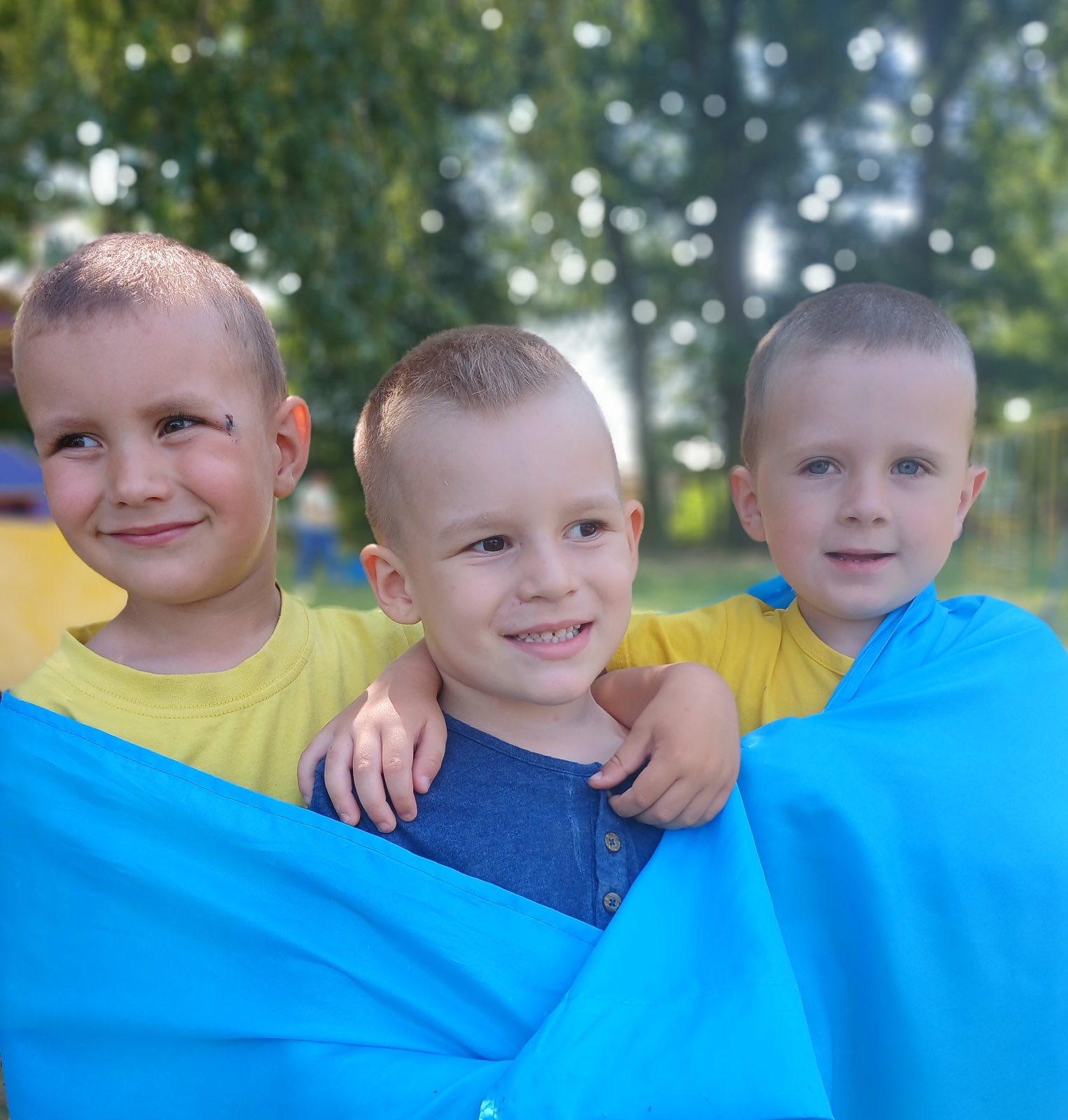 Фото без опису