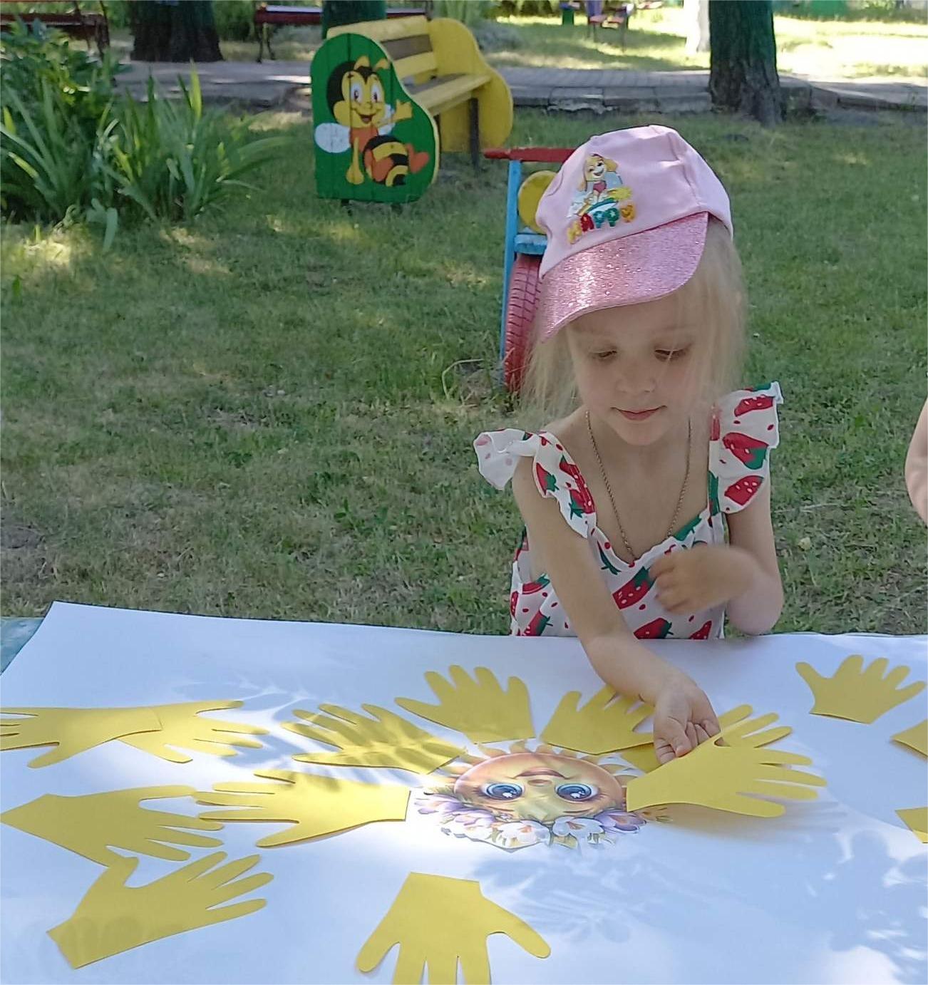 Фото без опису