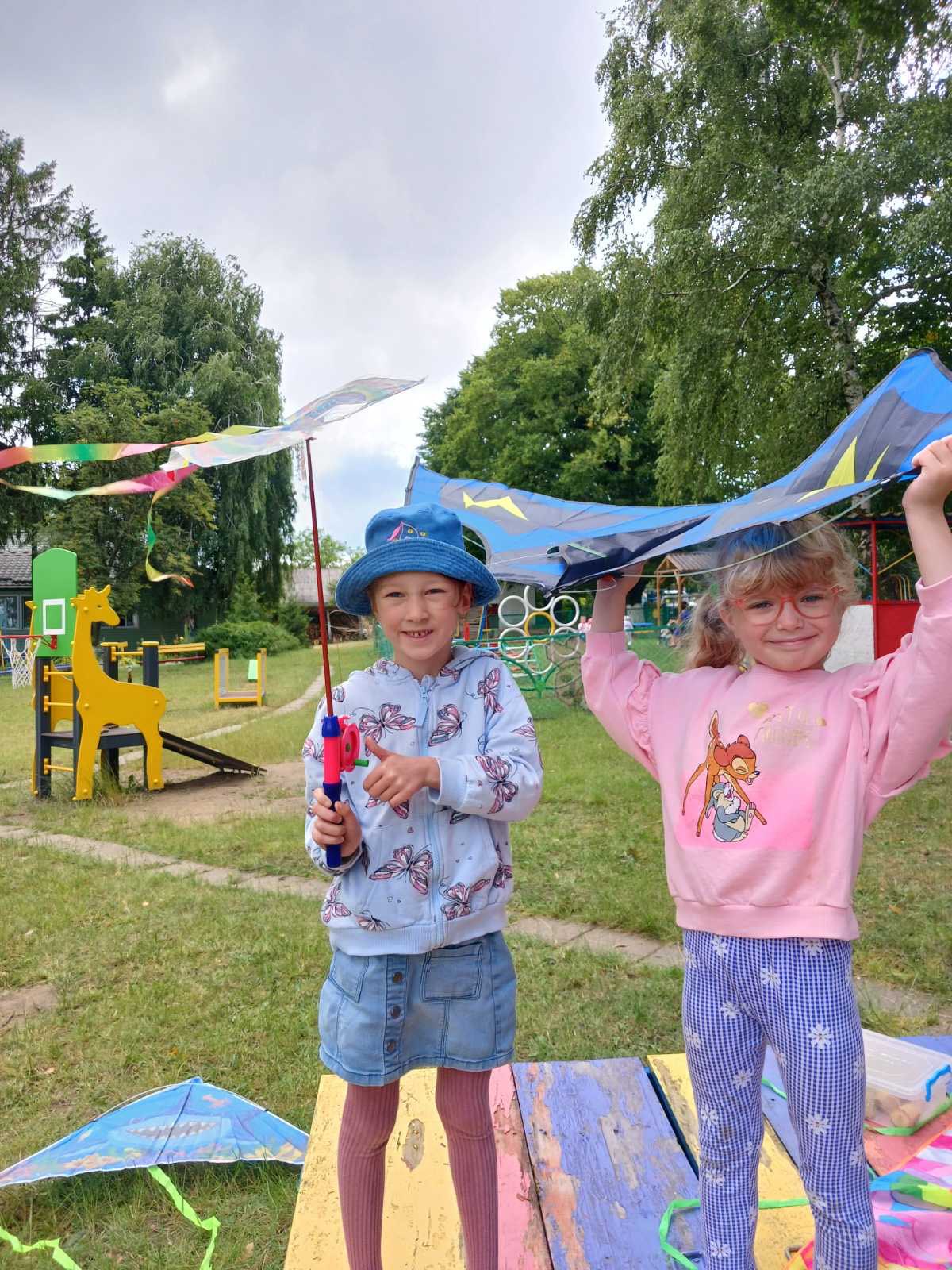 Фото без опису