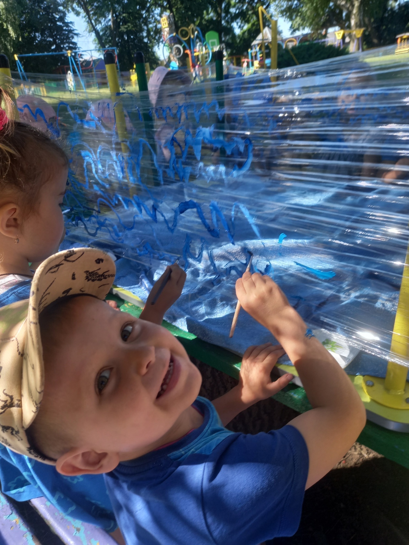 Фото без опису