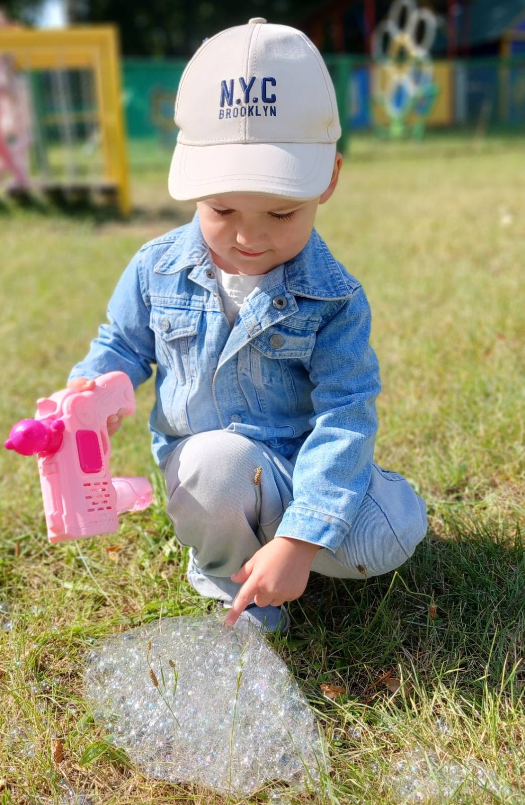 Фото без опису