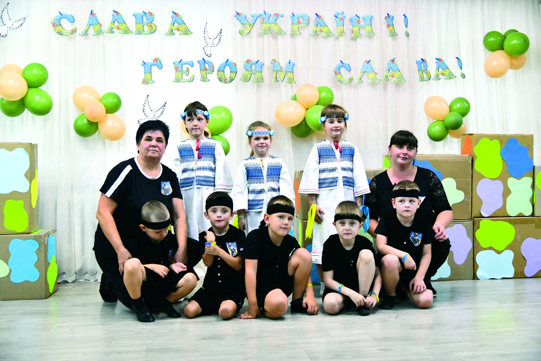 Фото без опису