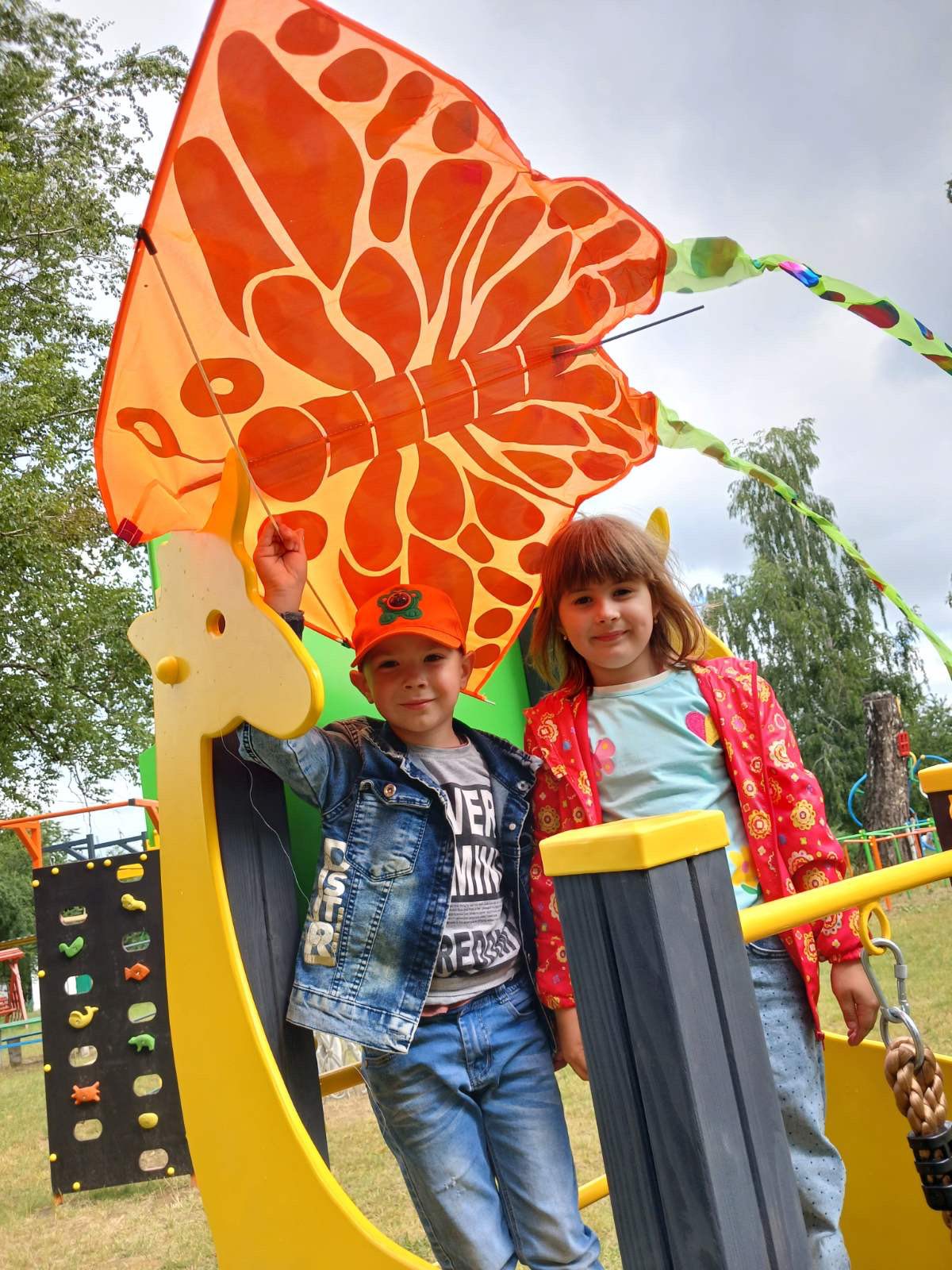 Фото без опису