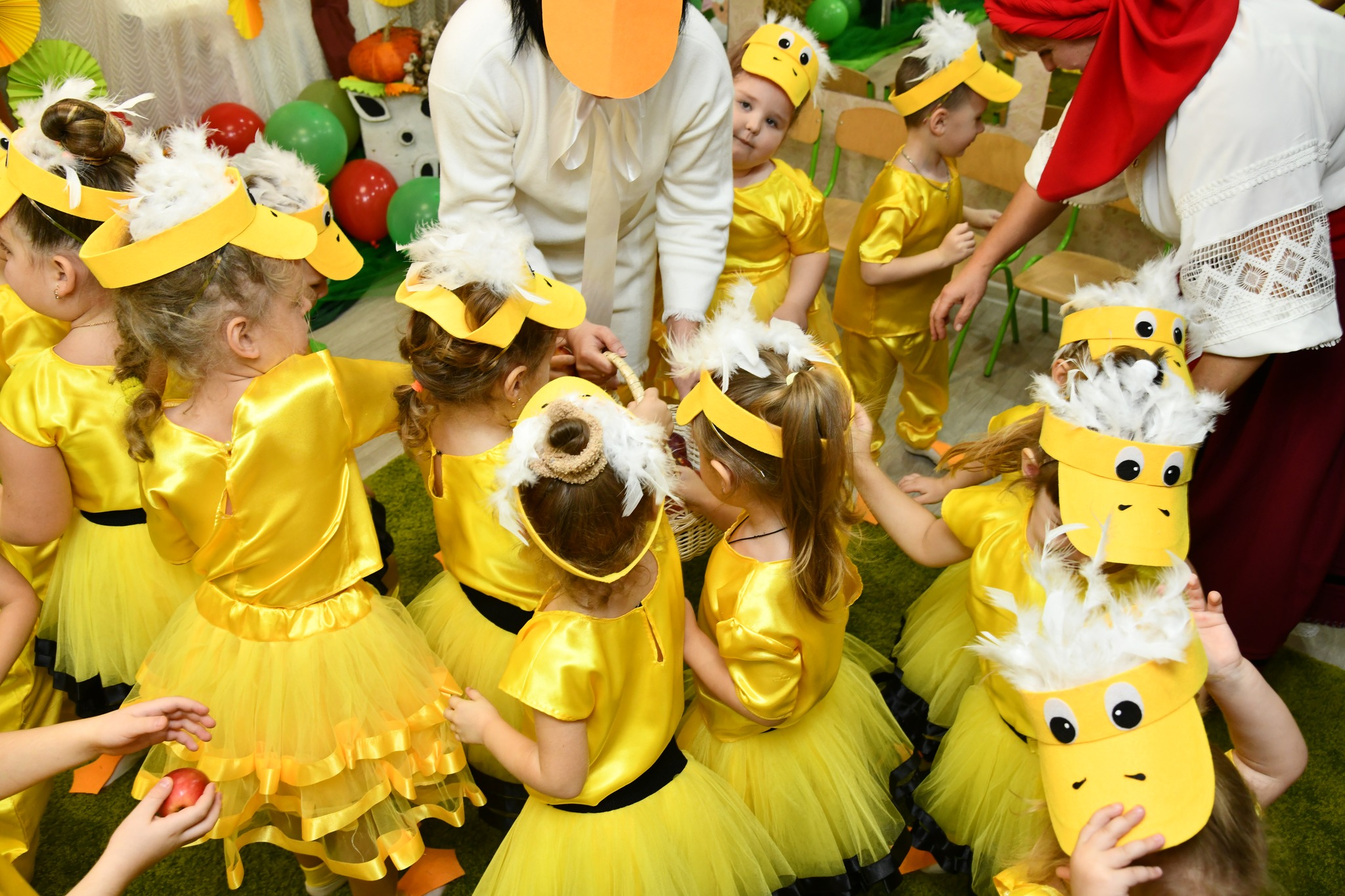 Фото без опису