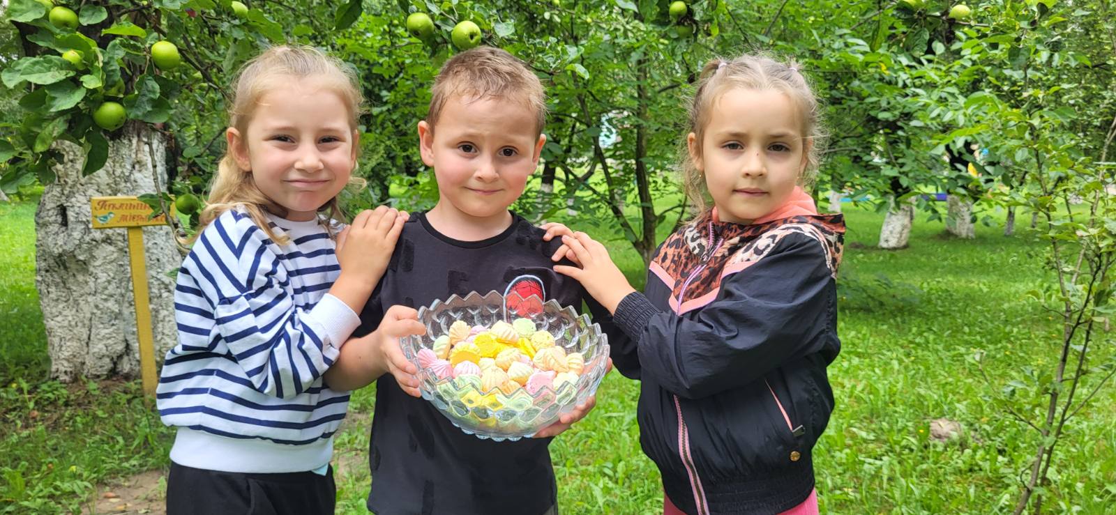 Фото без опису