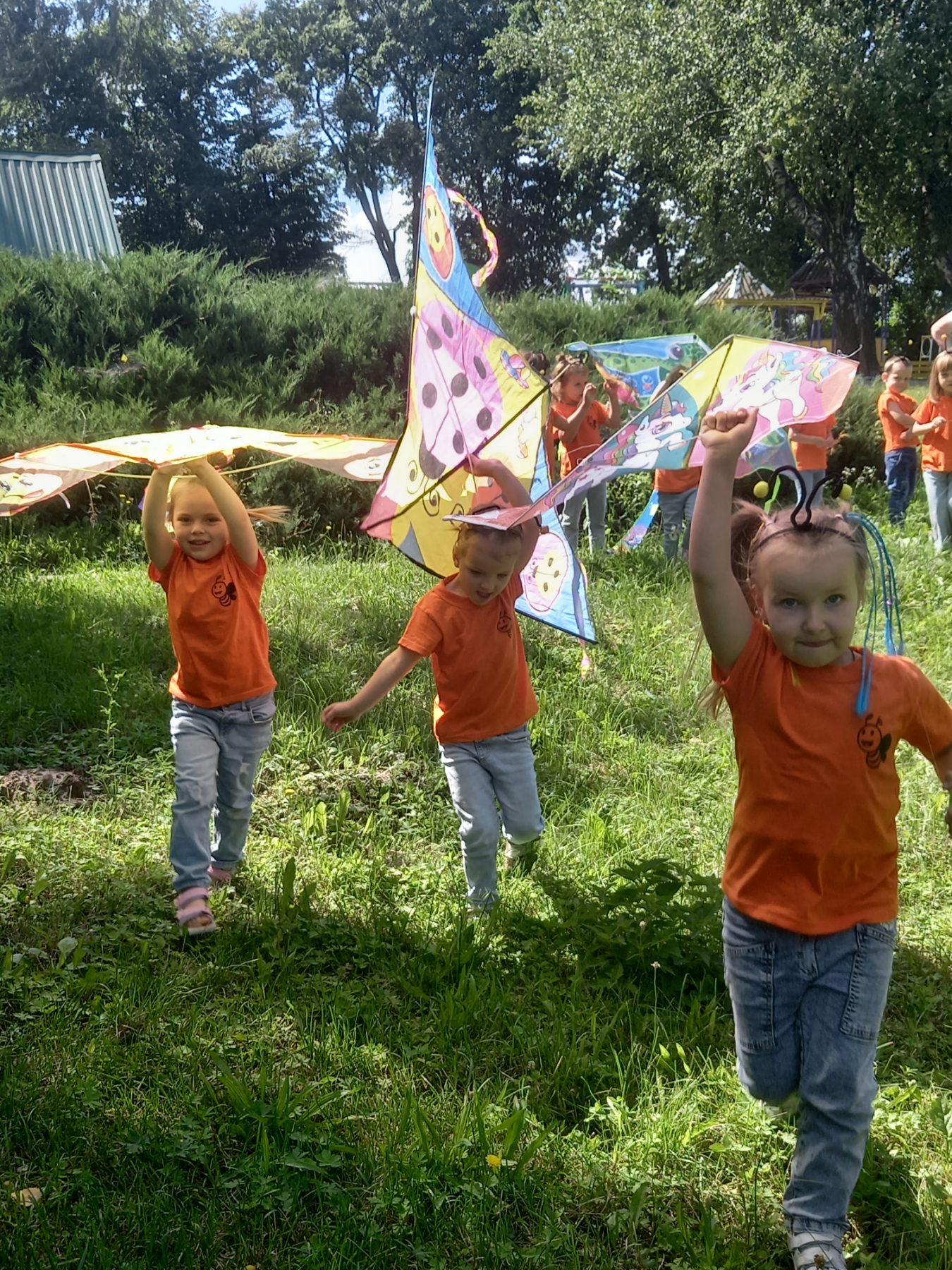 Фото без опису