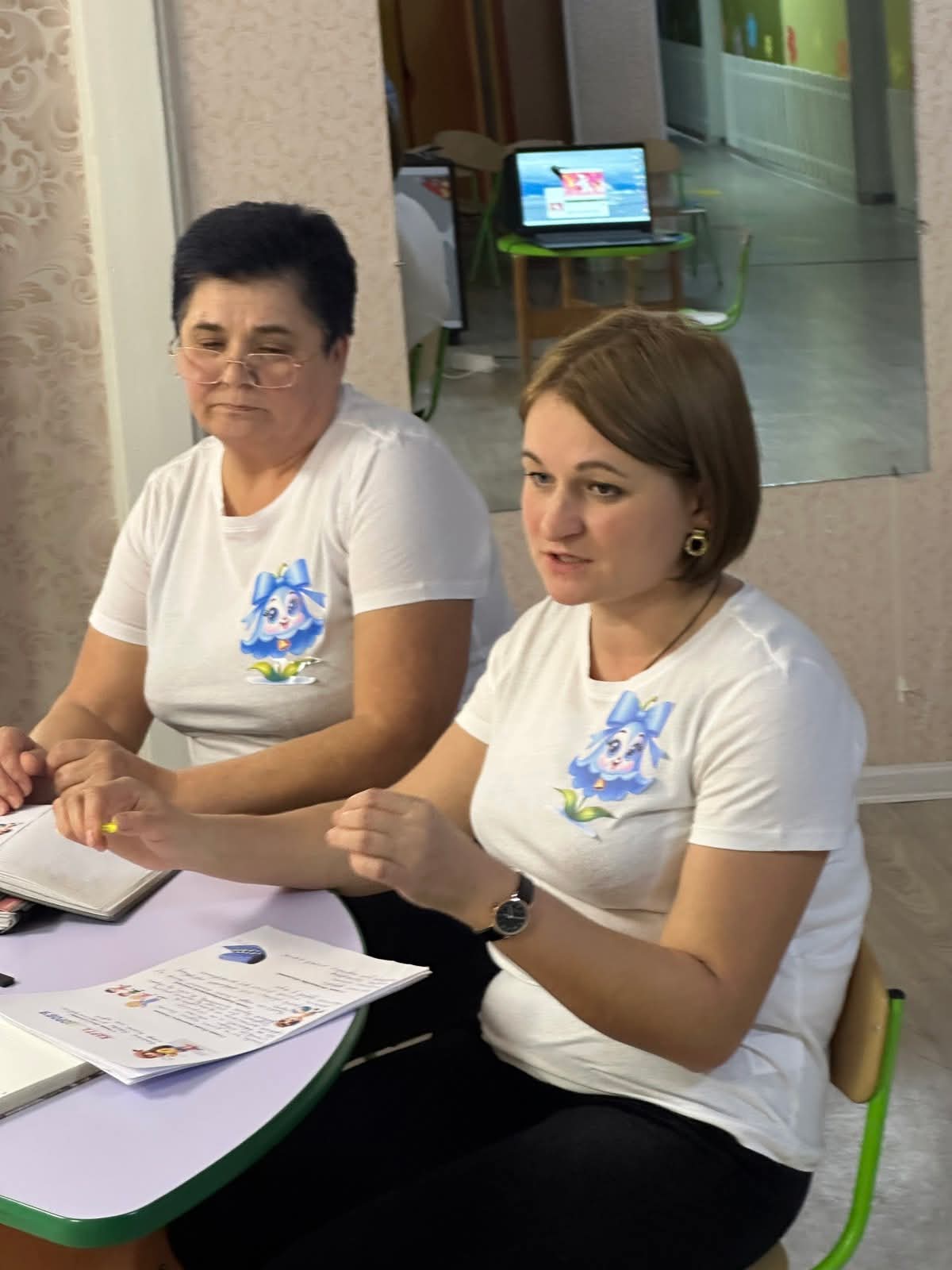 Фото без опису