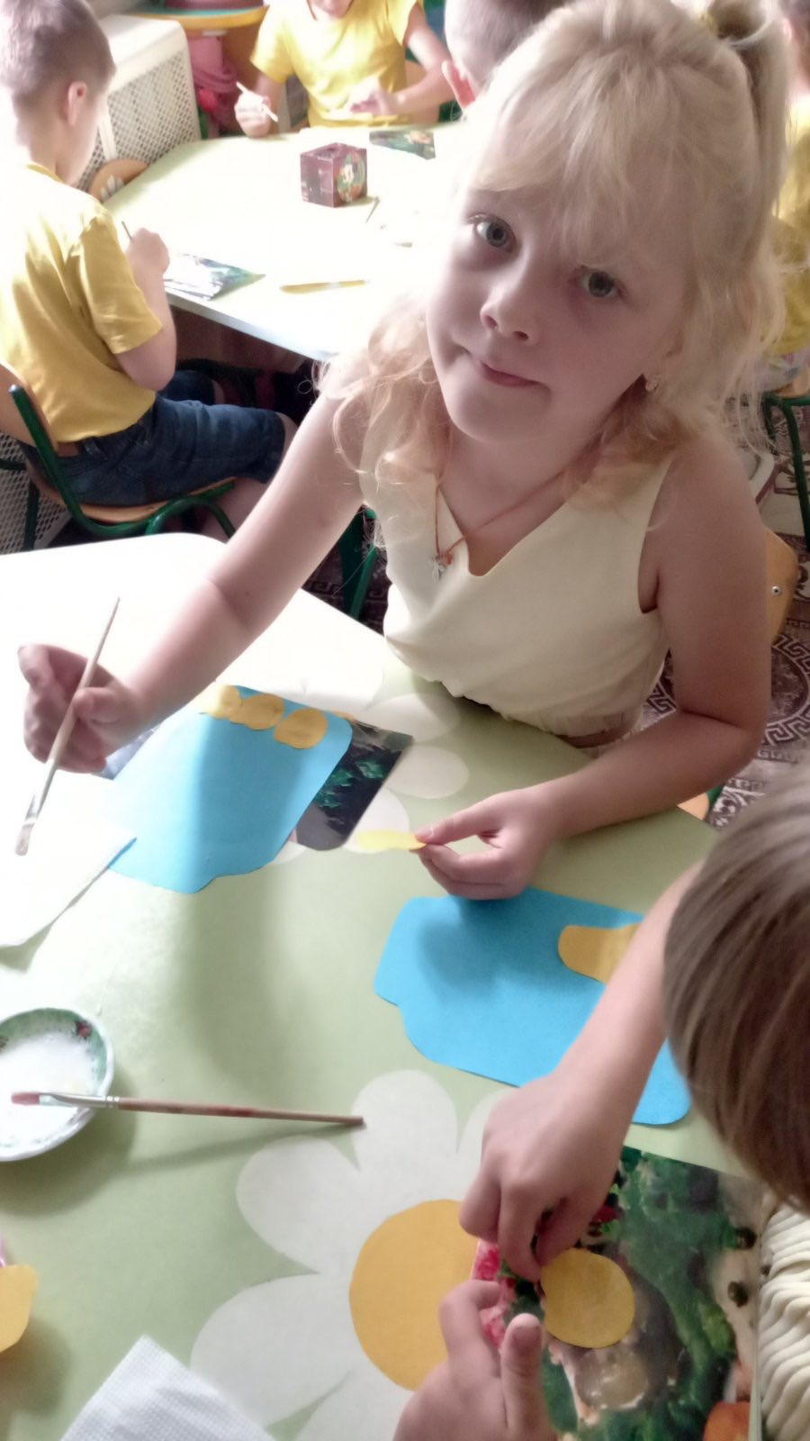 Фото без опису