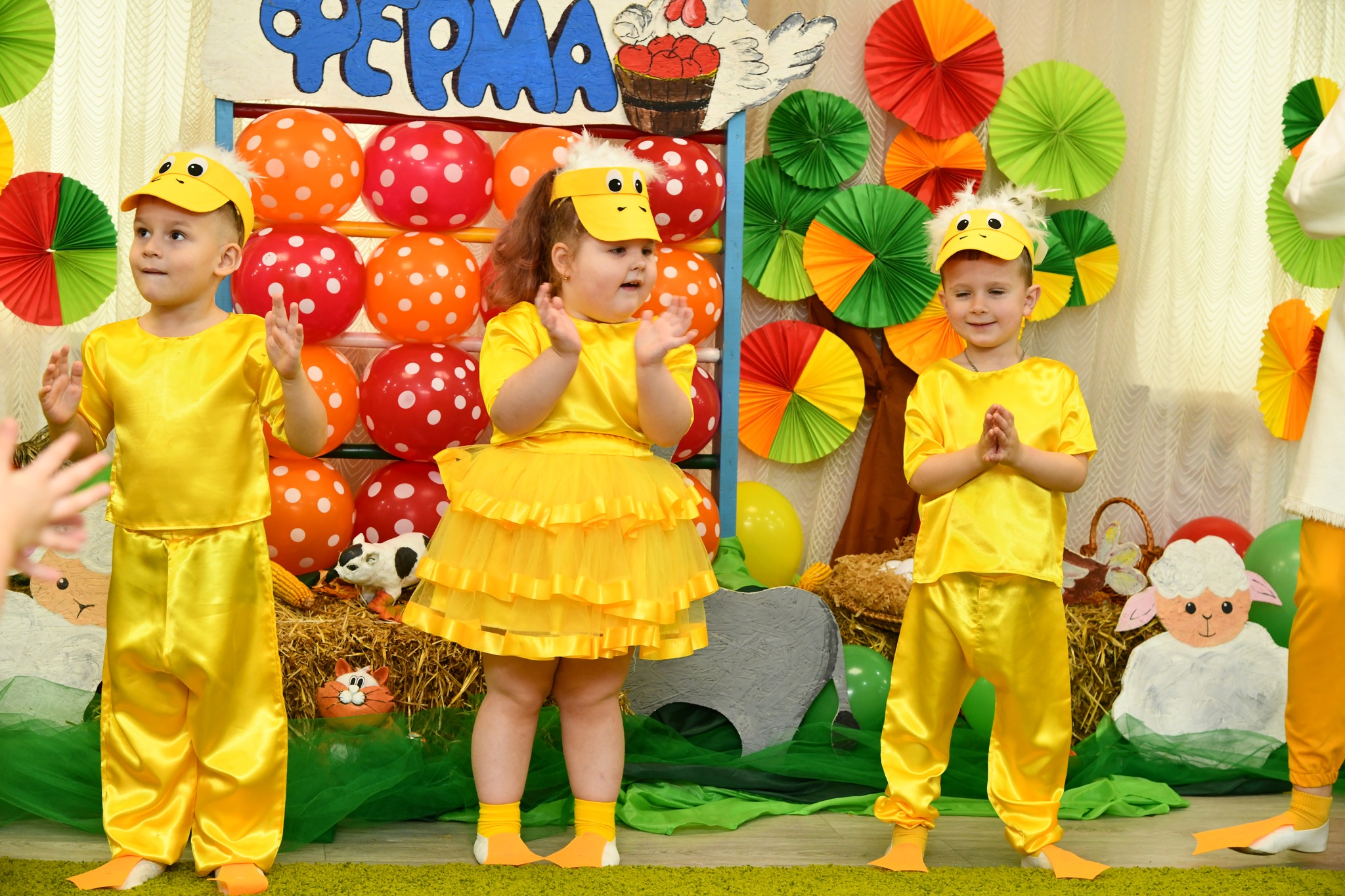 Фото без опису