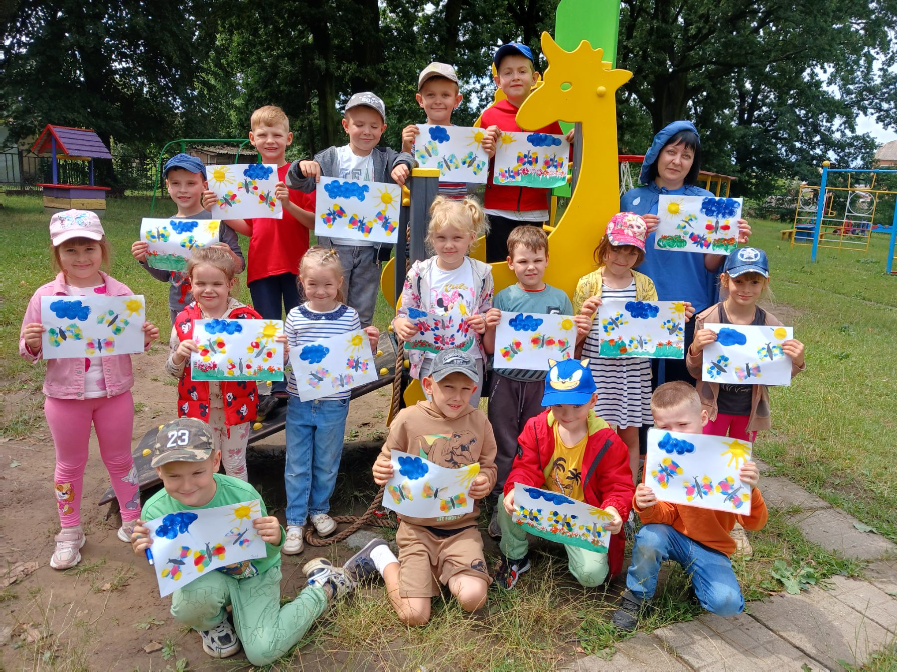 Фото без опису