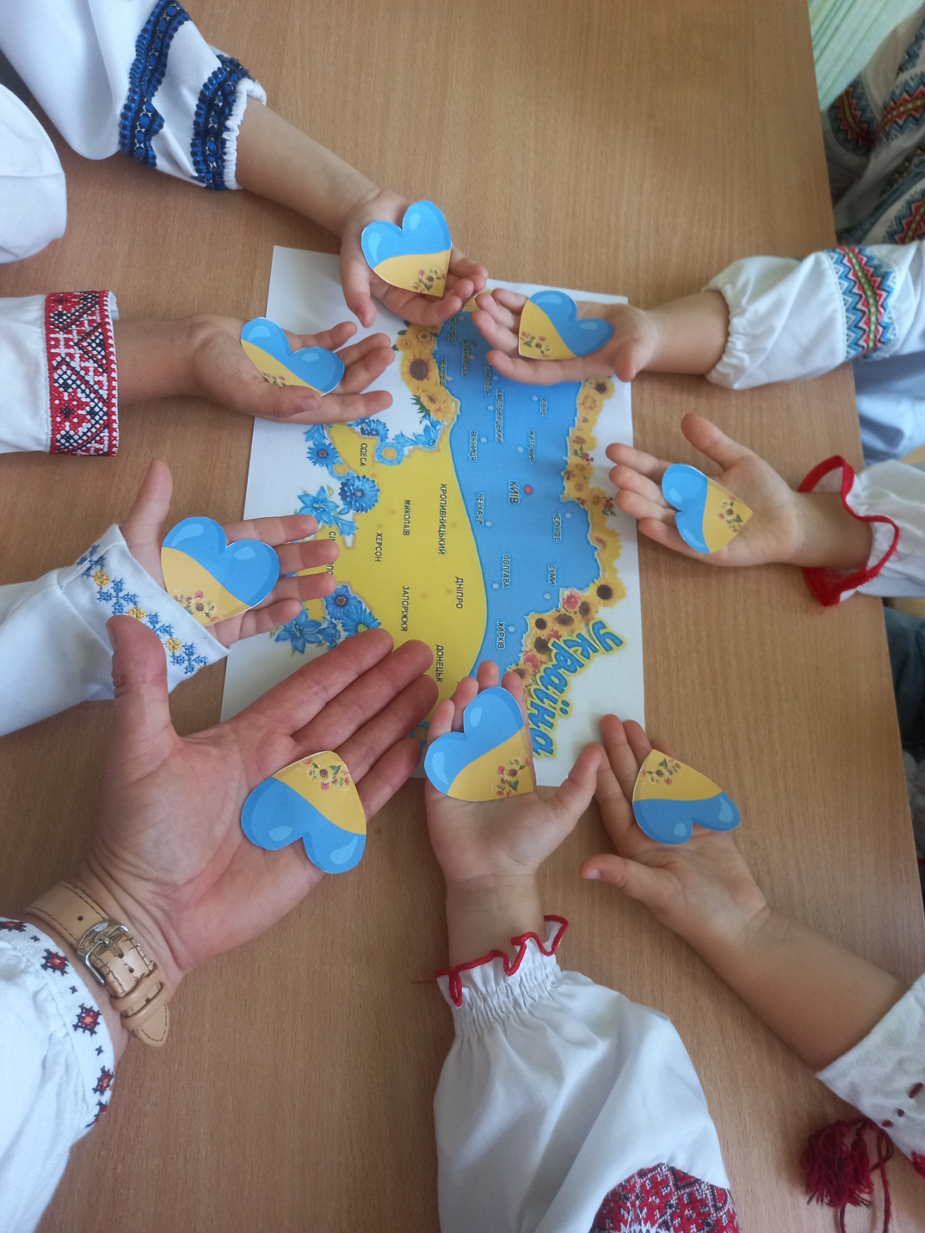 Фото без опису