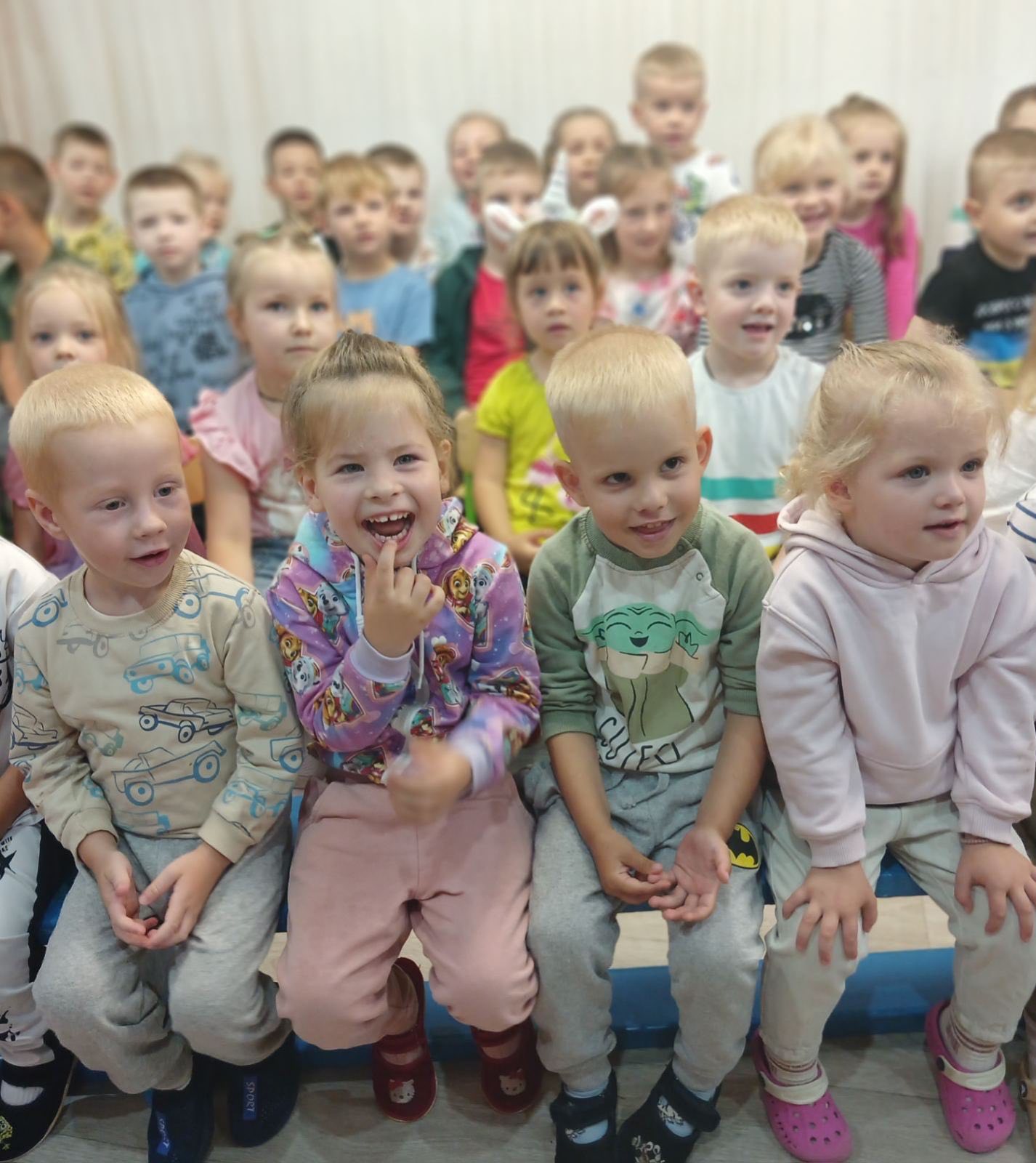 Фото без опису