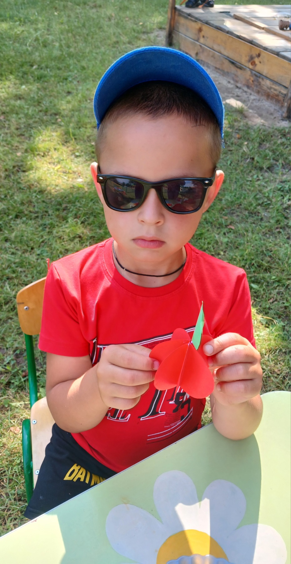 Фото без опису