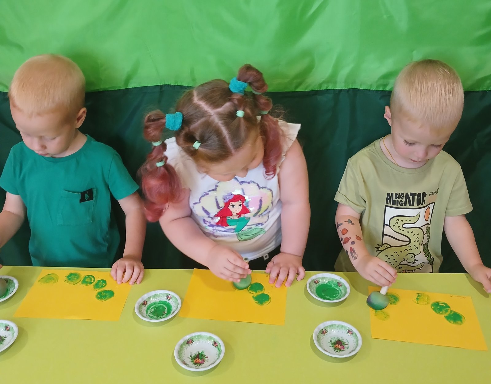 Фото без опису