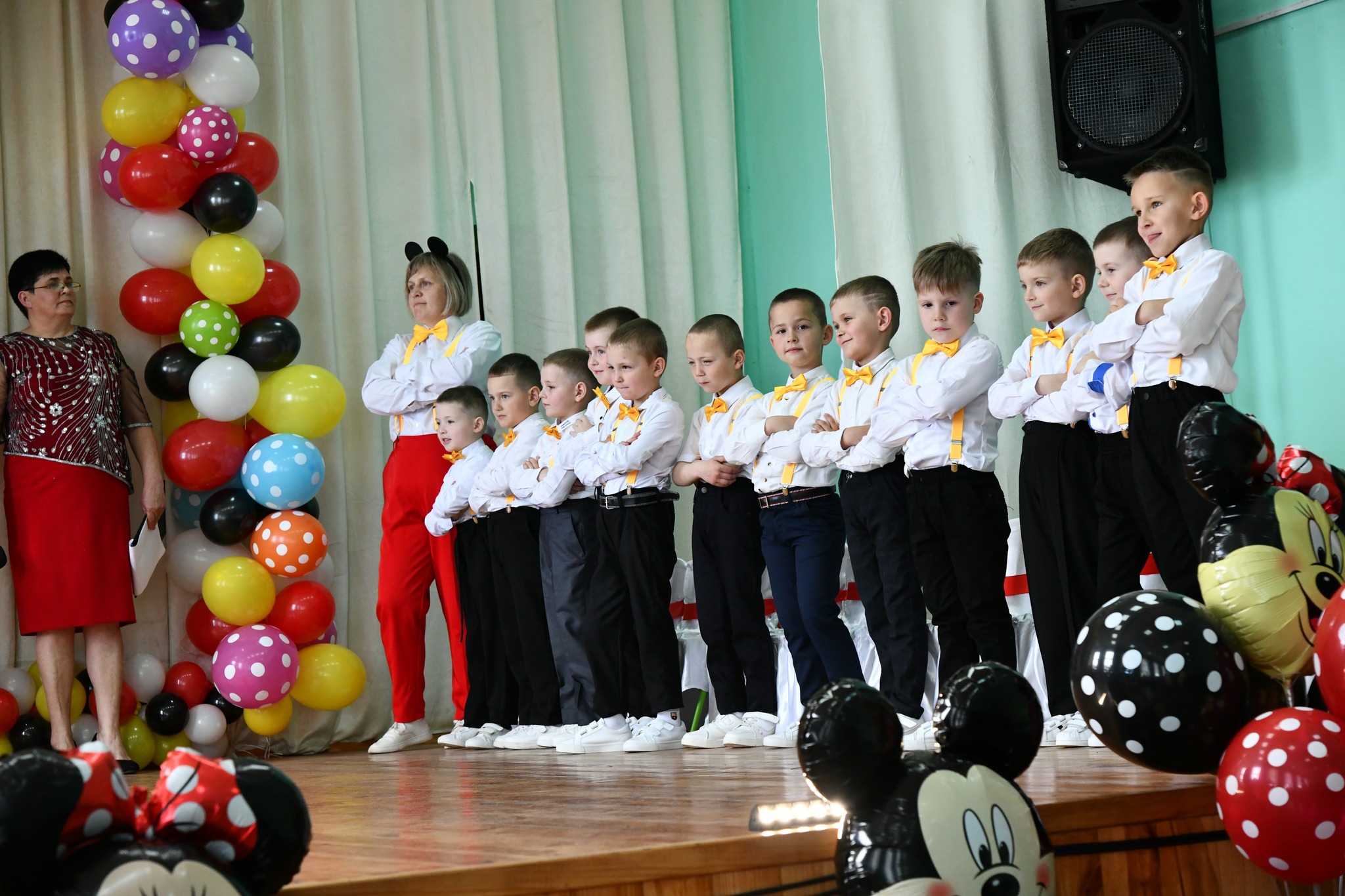 Фото без опису