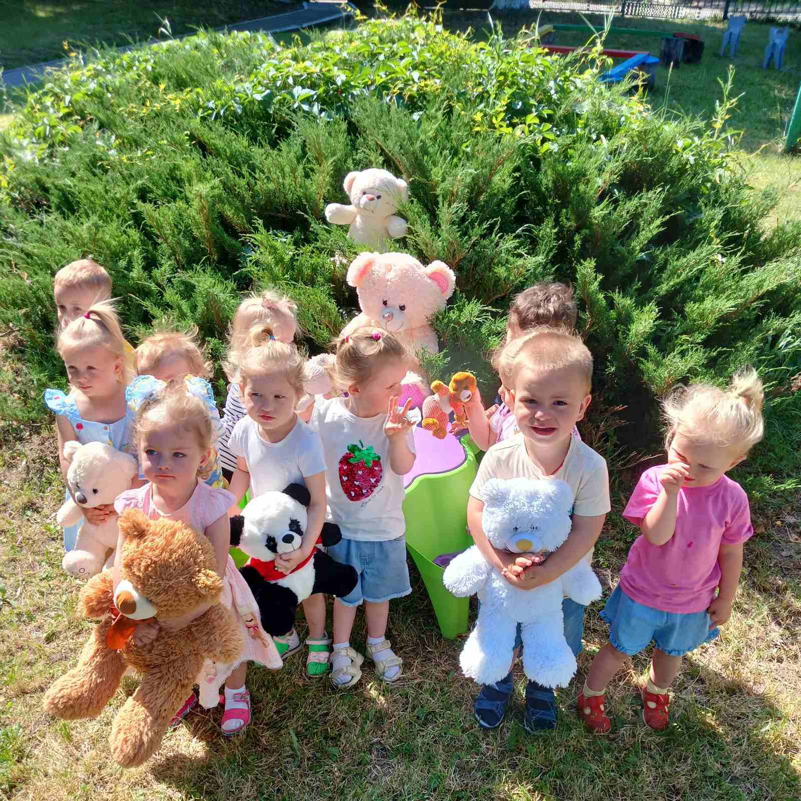 Фото без опису