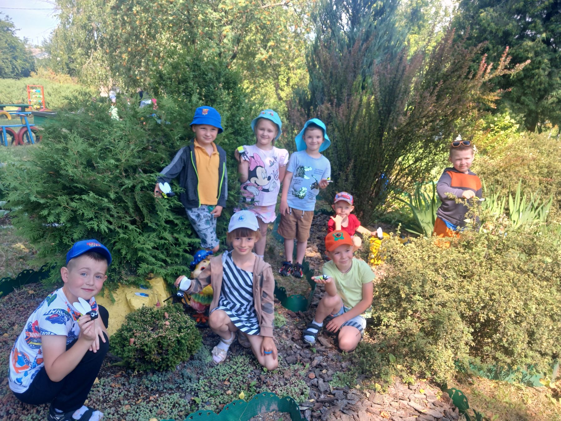 Фото без опису