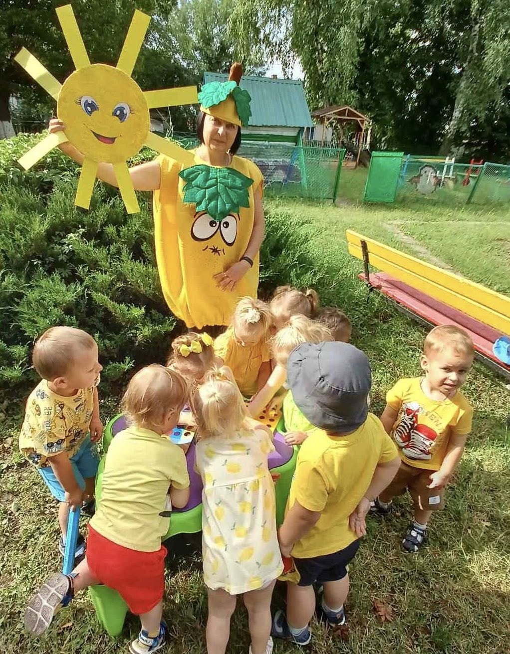 Фото без опису