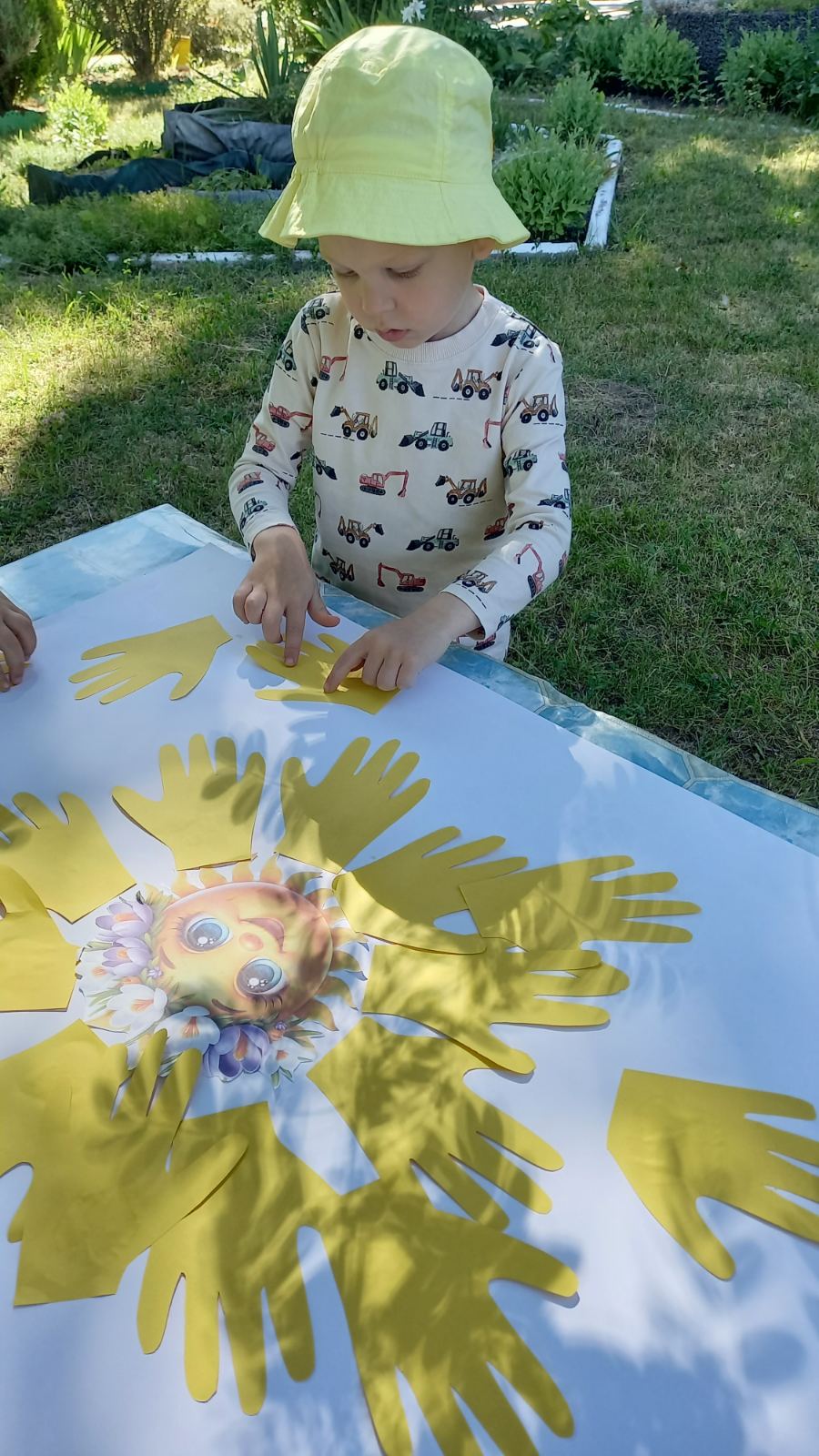 Фото без опису