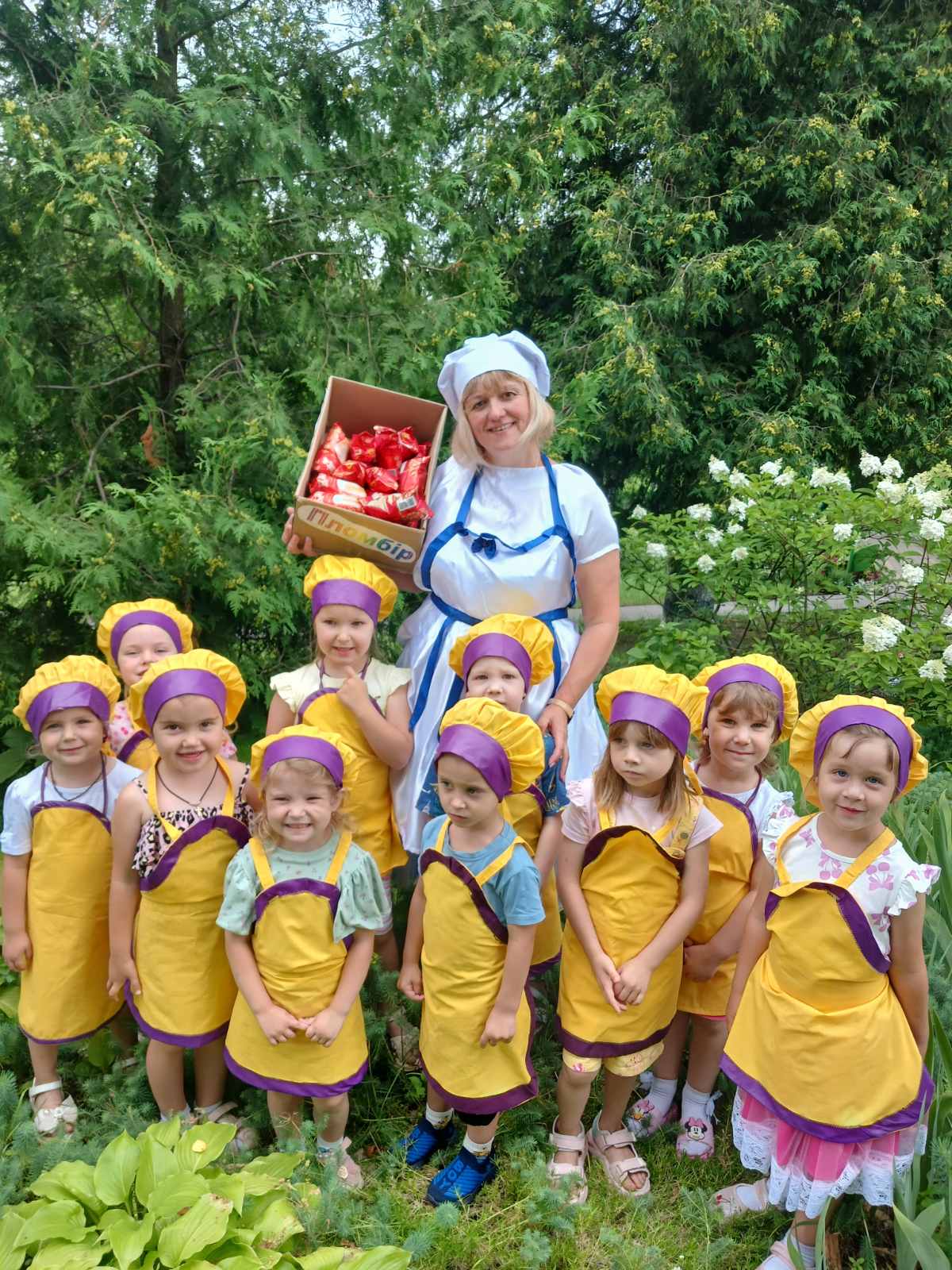 Фото без опису