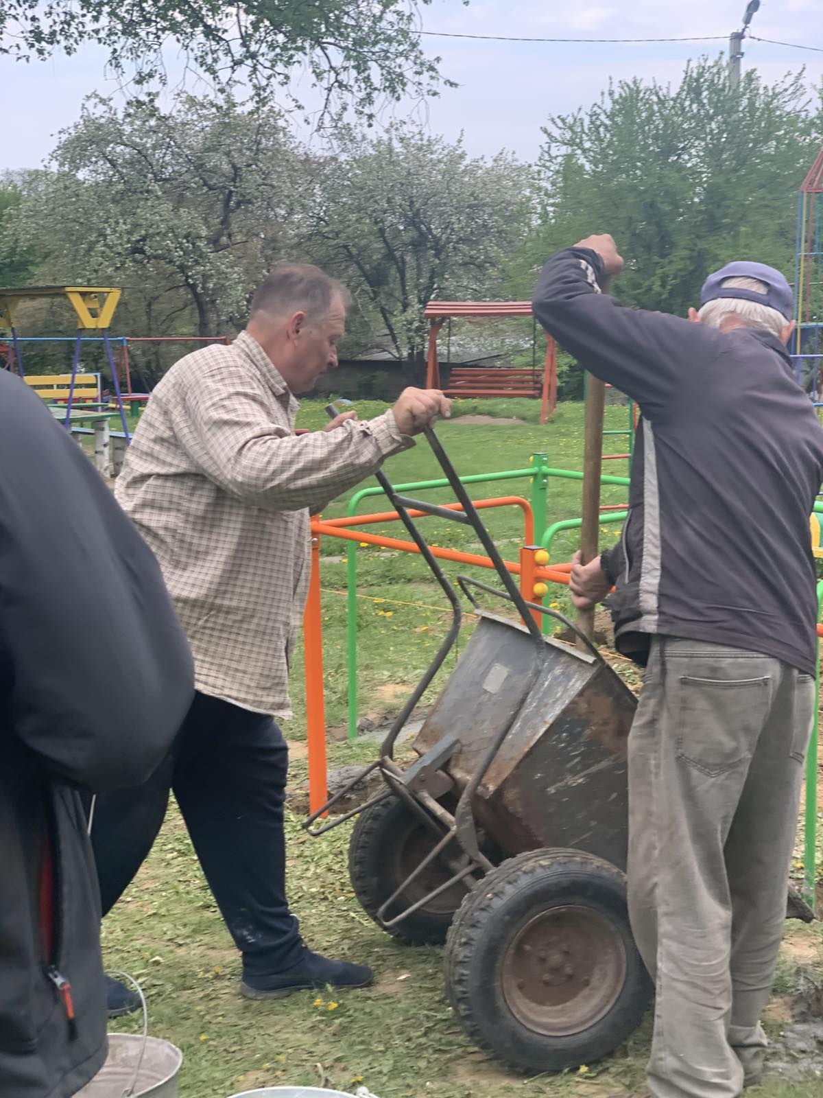 Фото без опису