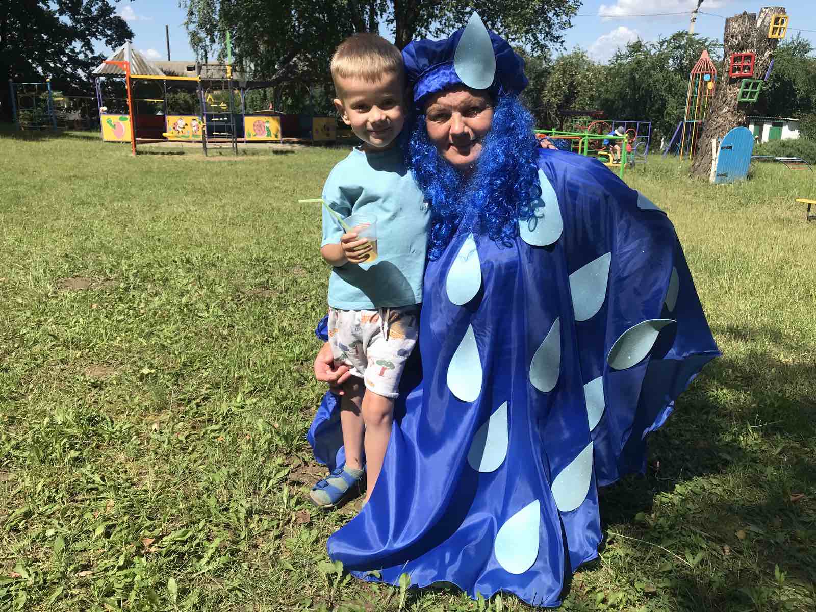 Фото без опису