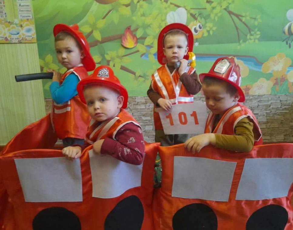 Фото без опису