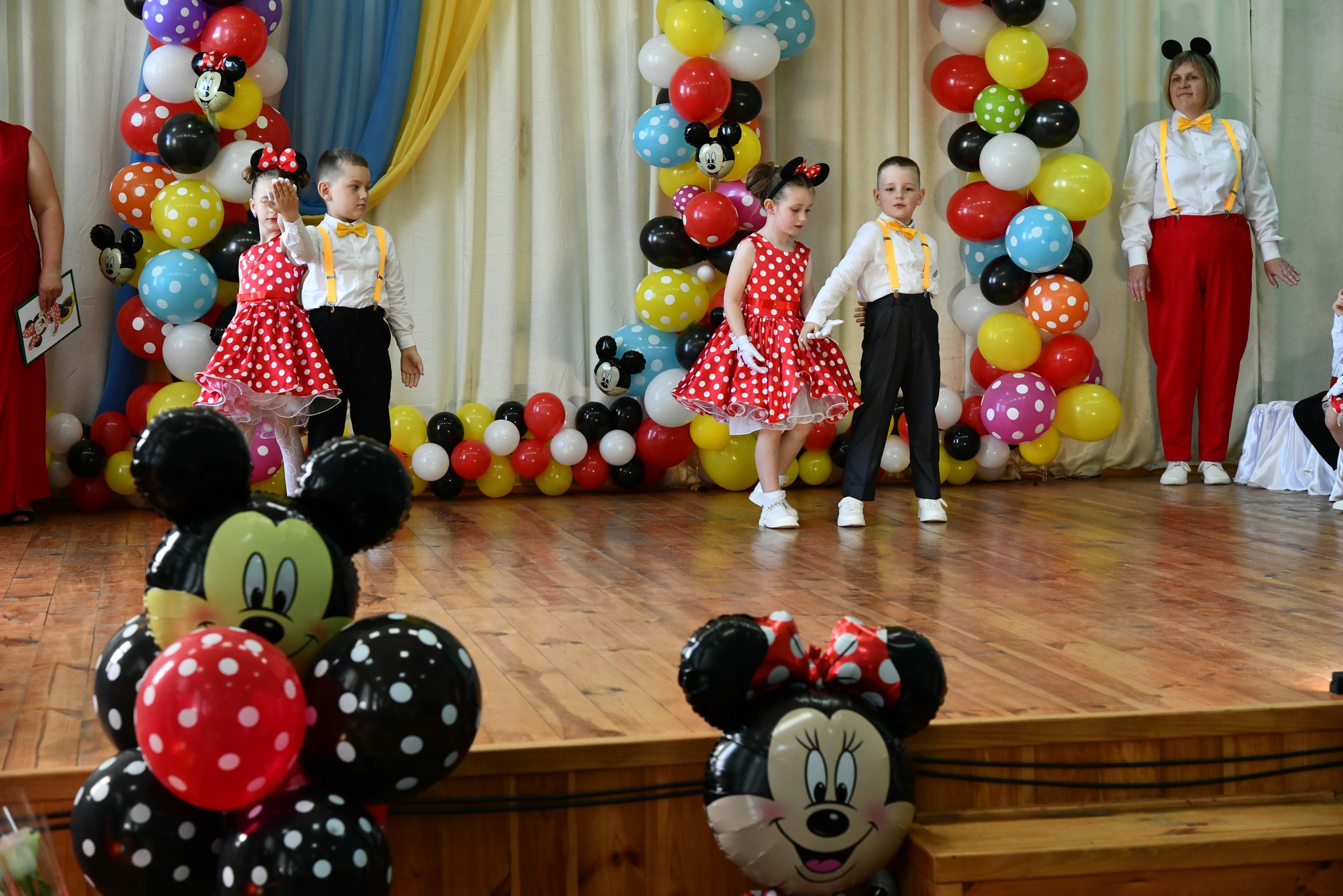 Фото без опису