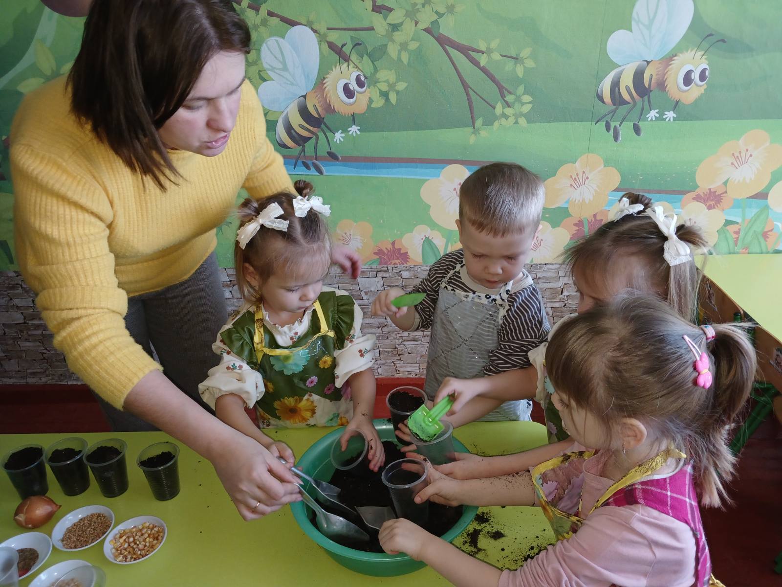 Фото без опису