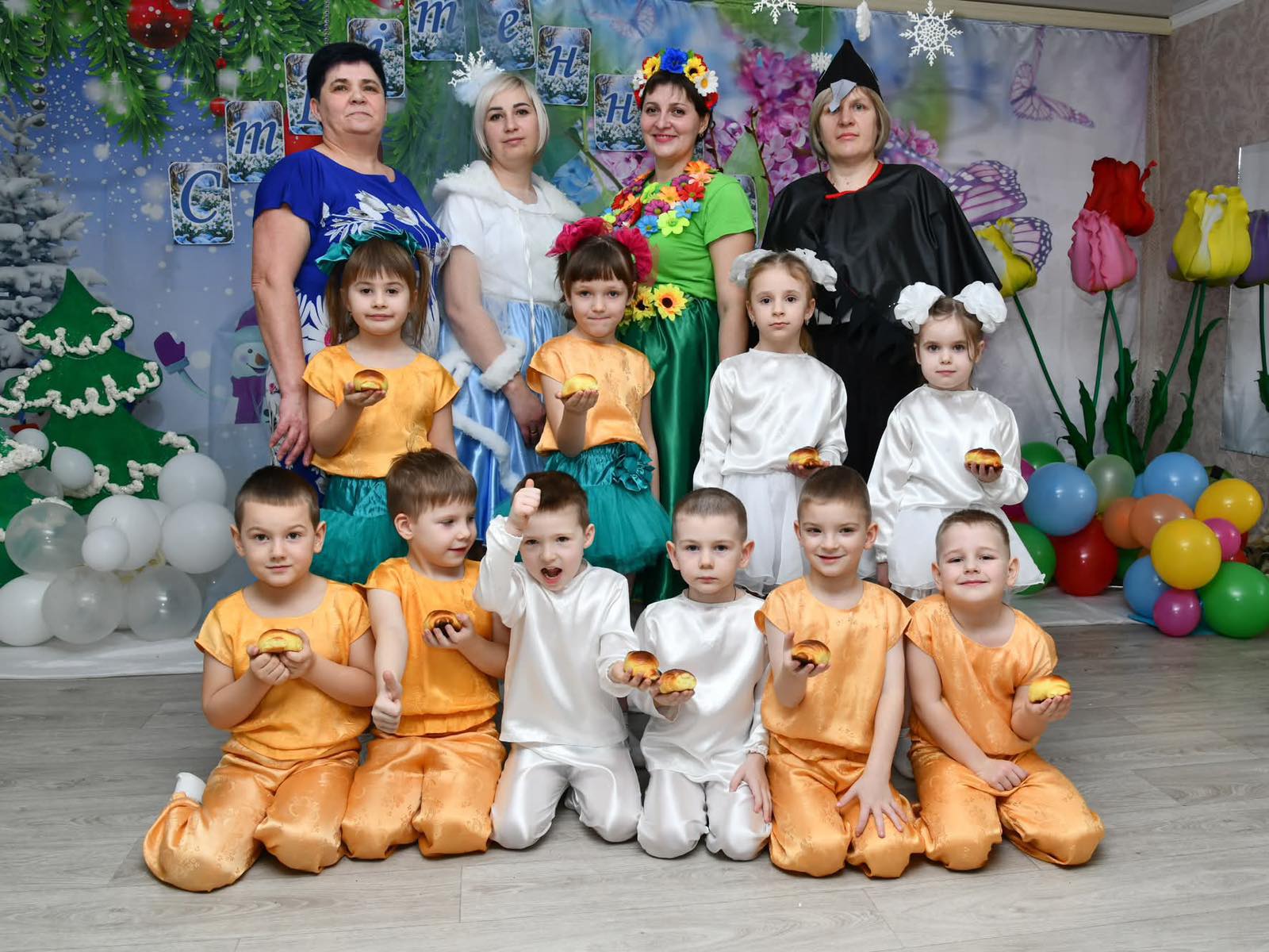 Фото без опису