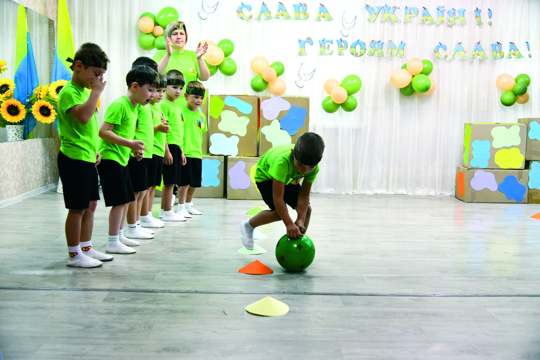 Фото без опису