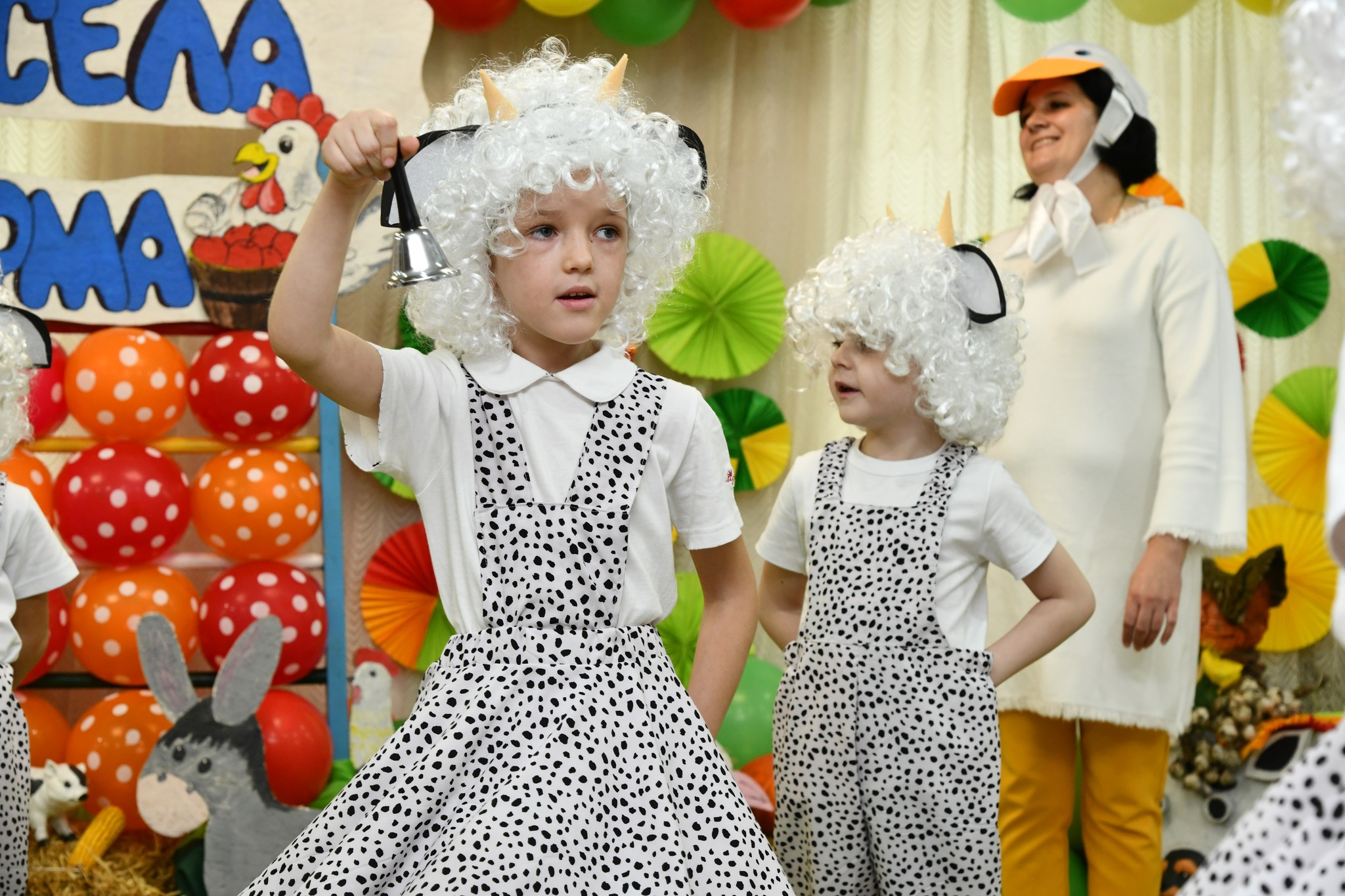 Фото без опису