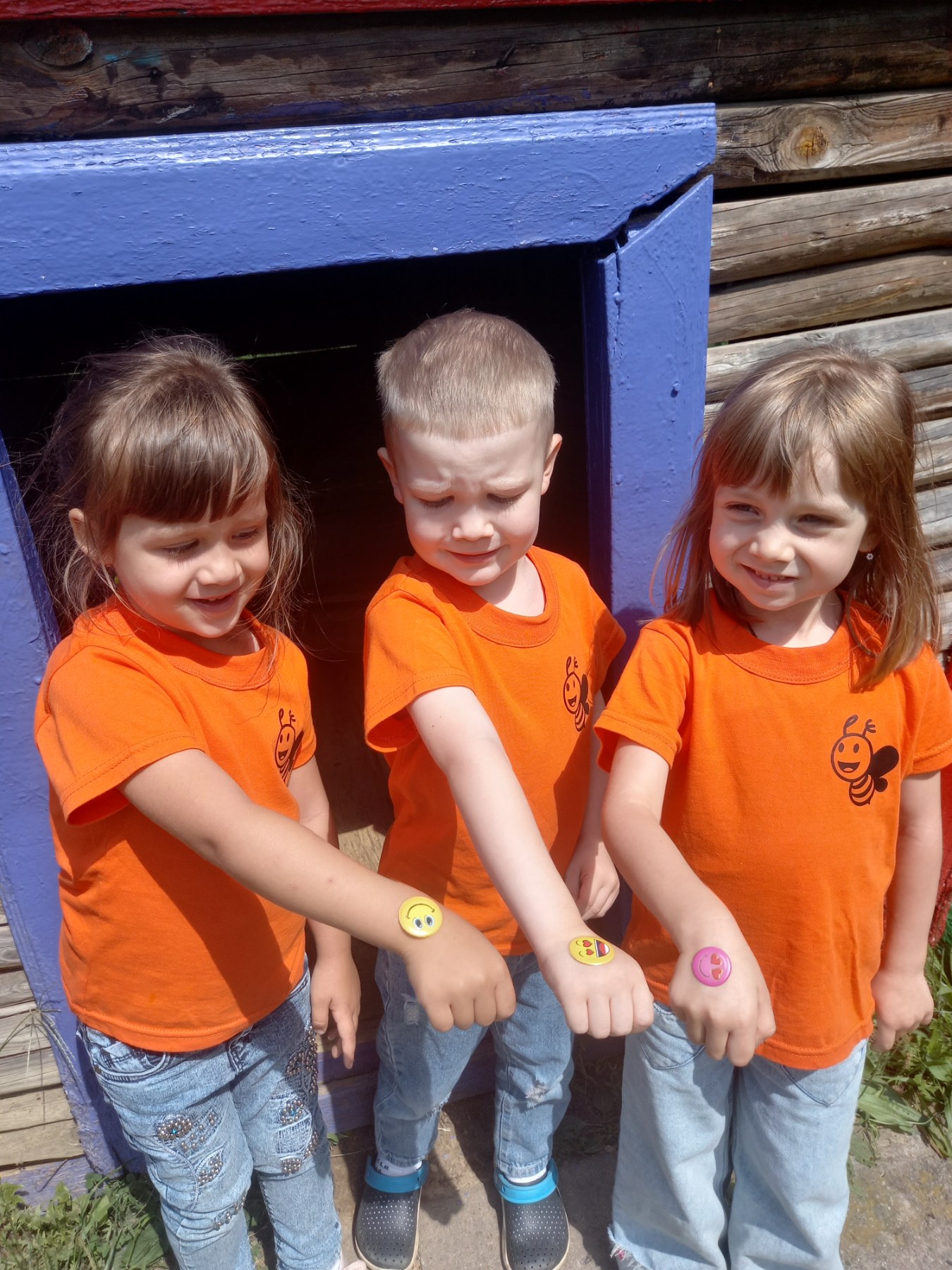 Фото без опису