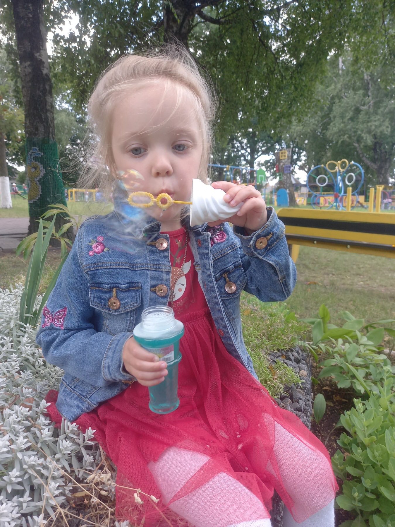 Фото без опису