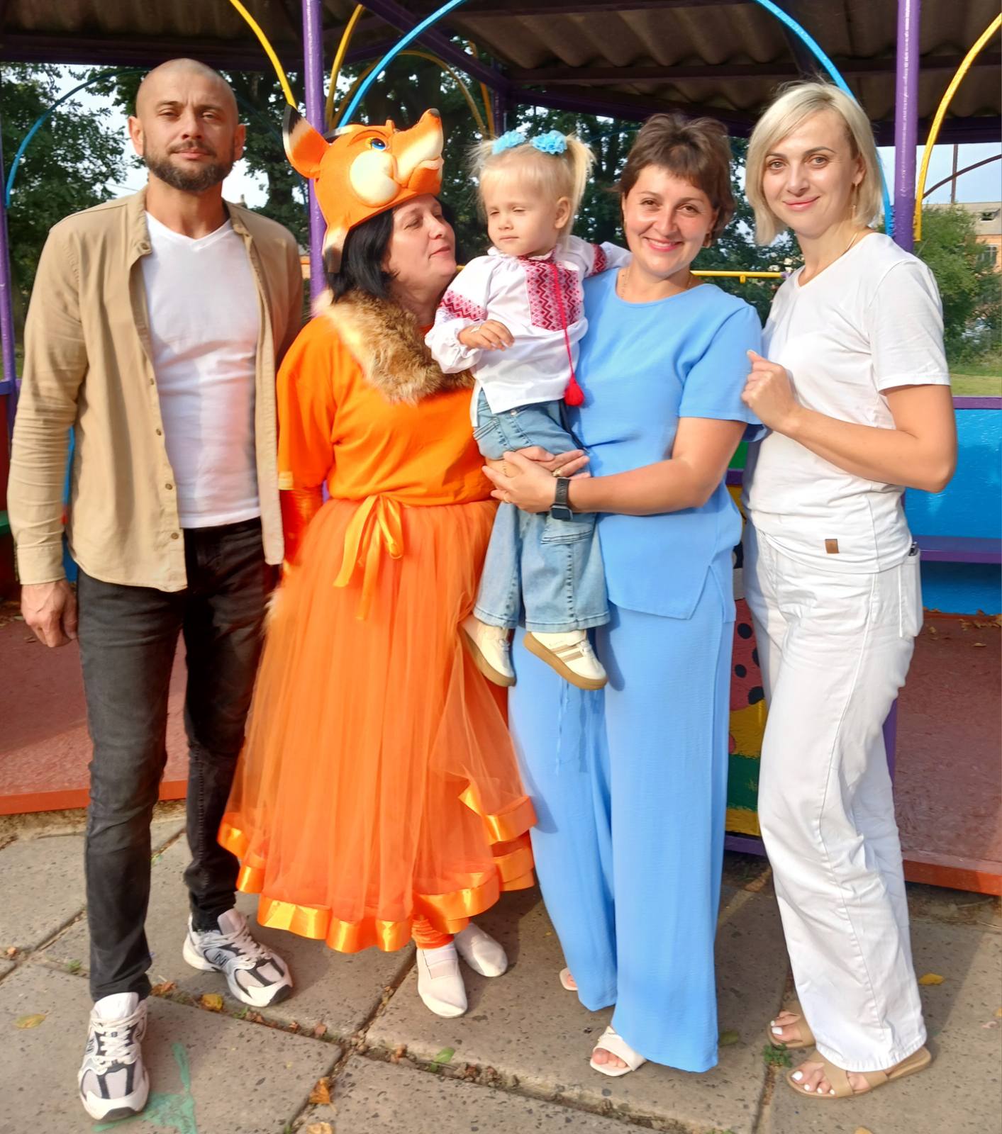 Фото без опису