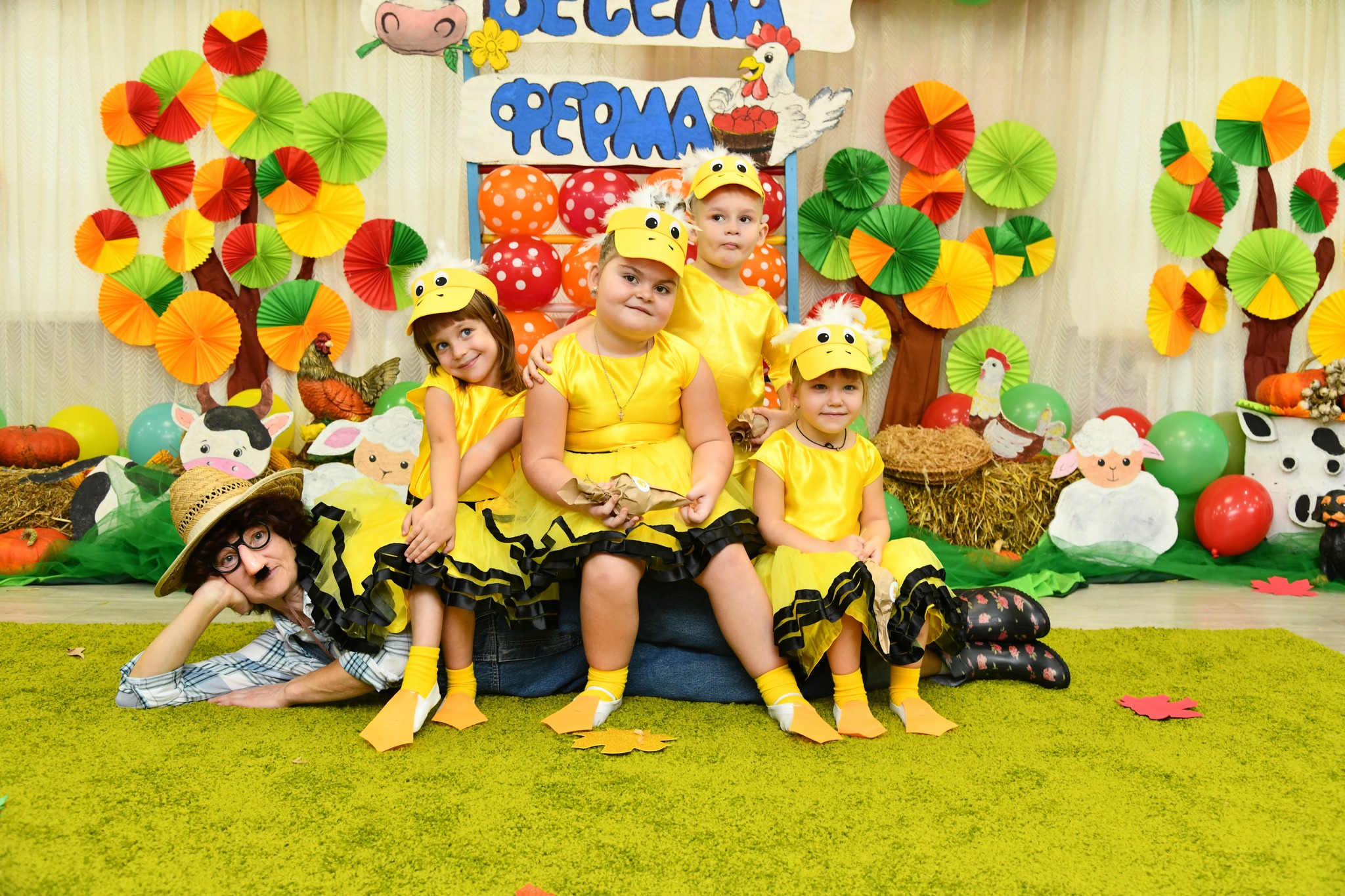 Фото без опису