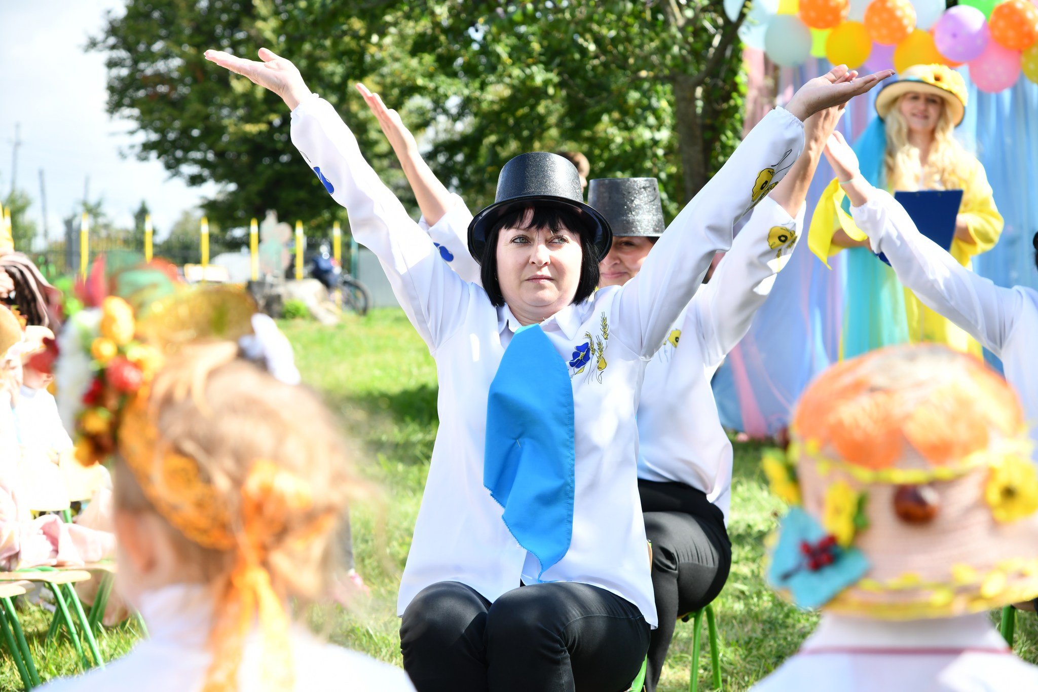 Фото без опису