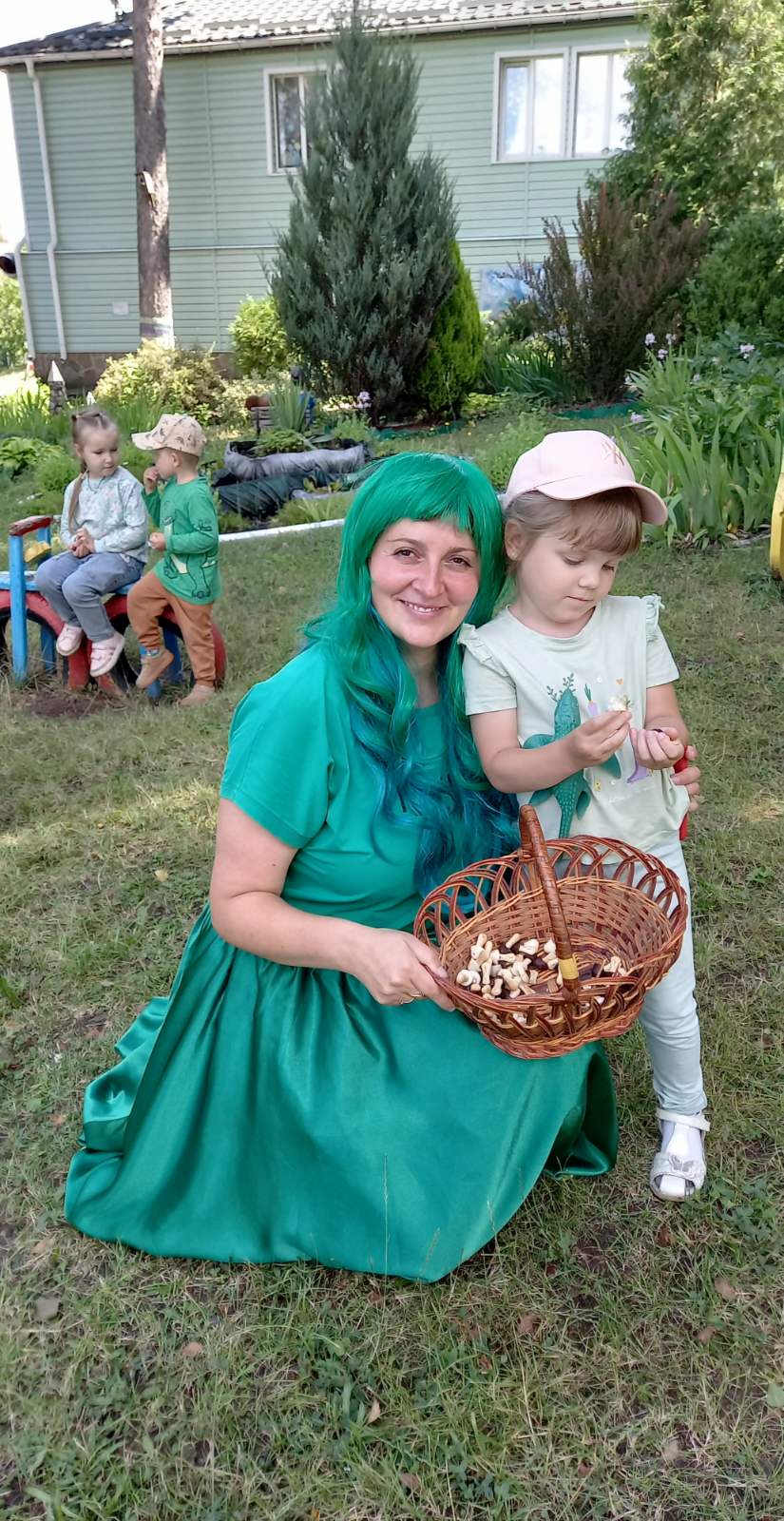 Фото без опису