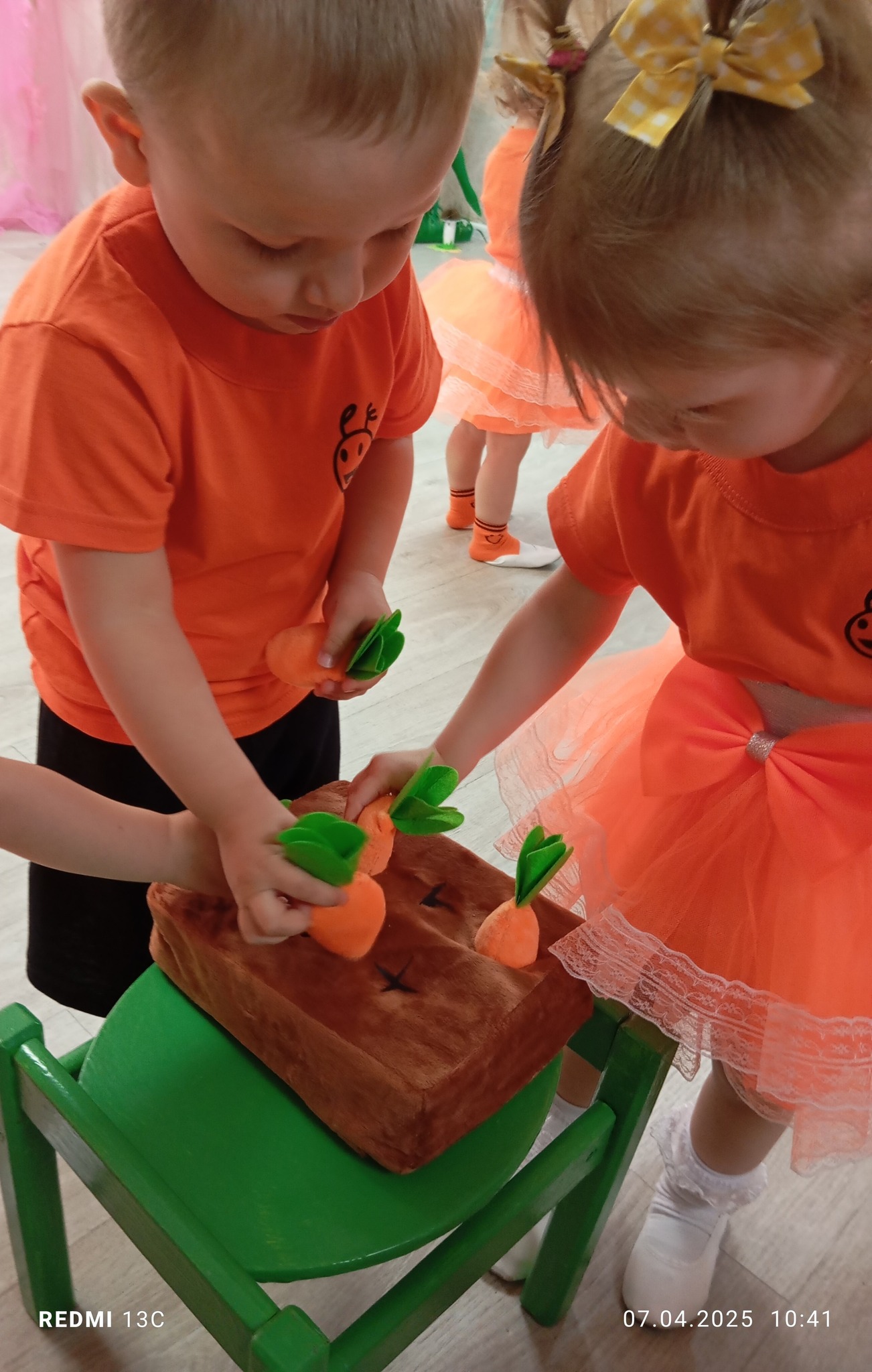 Фото без опису