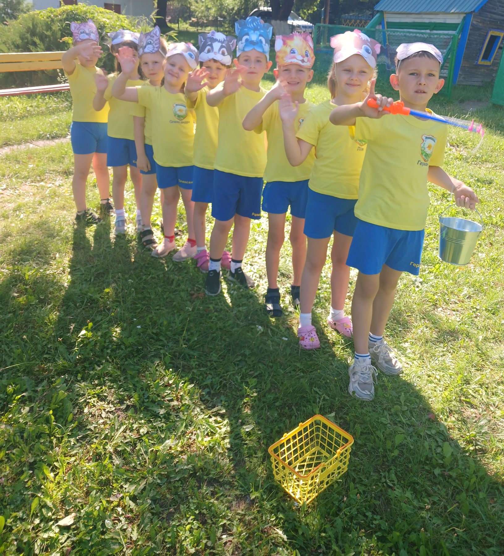 Фото без опису